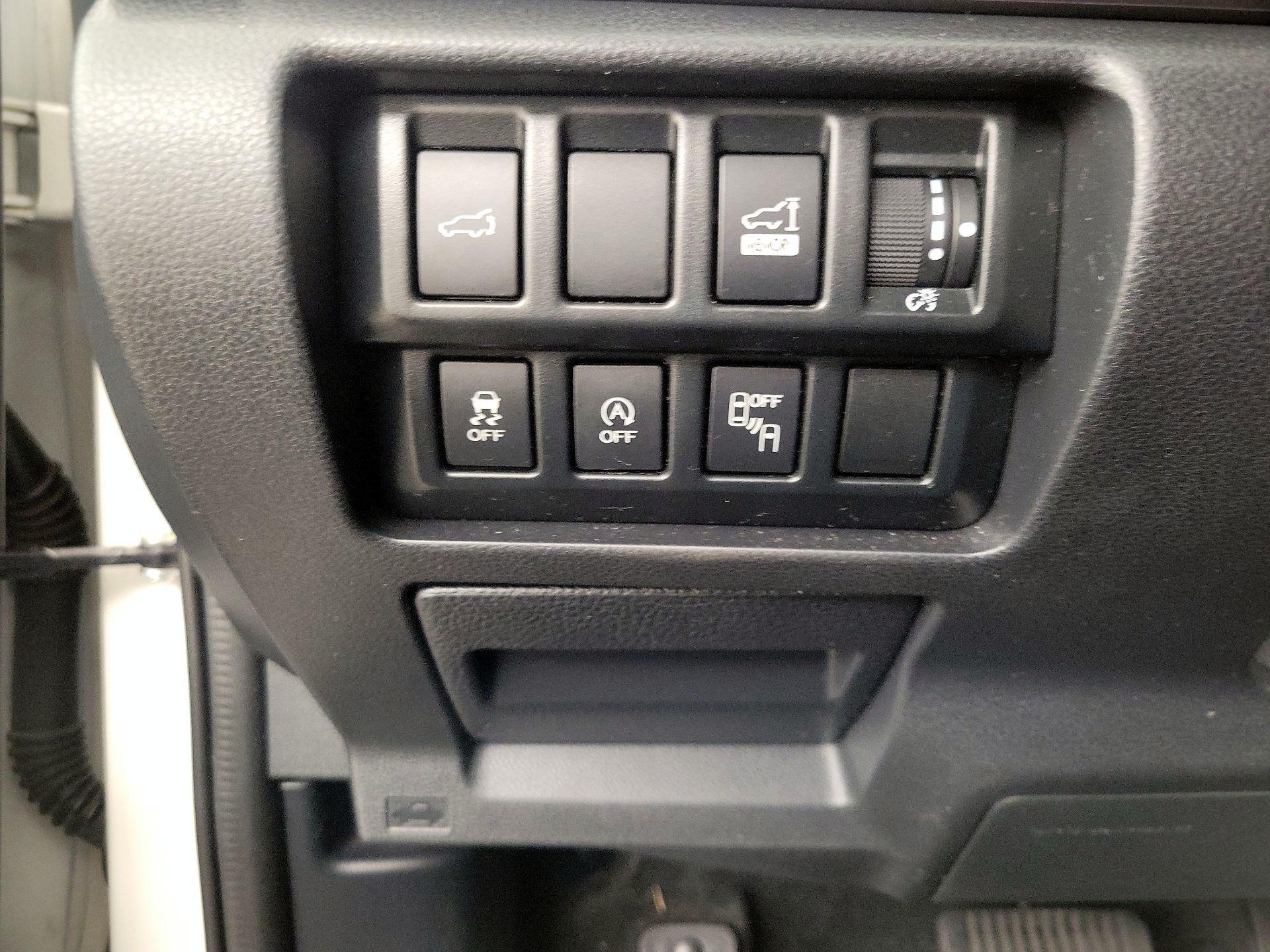 Thumbnail: 2020 Subaru Forester - 13