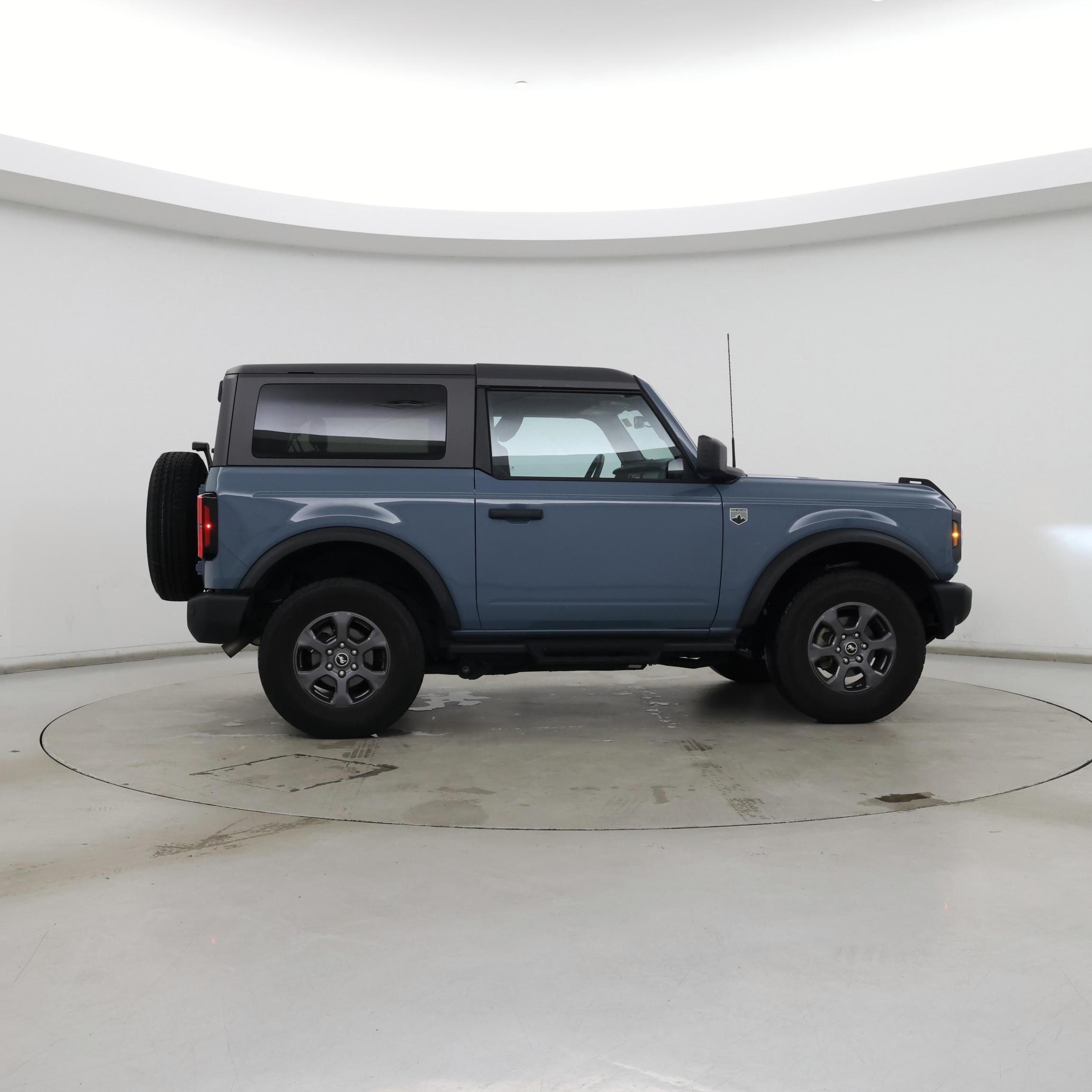 Thumbnail: 2023 Ford Bronco - 7