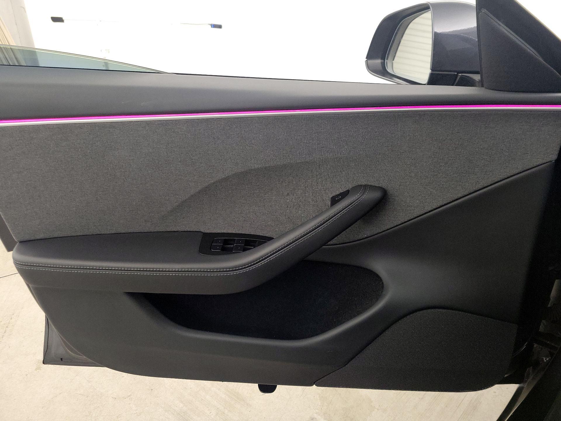 Thumbnail: 2024 Tesla Model 3 - 12
