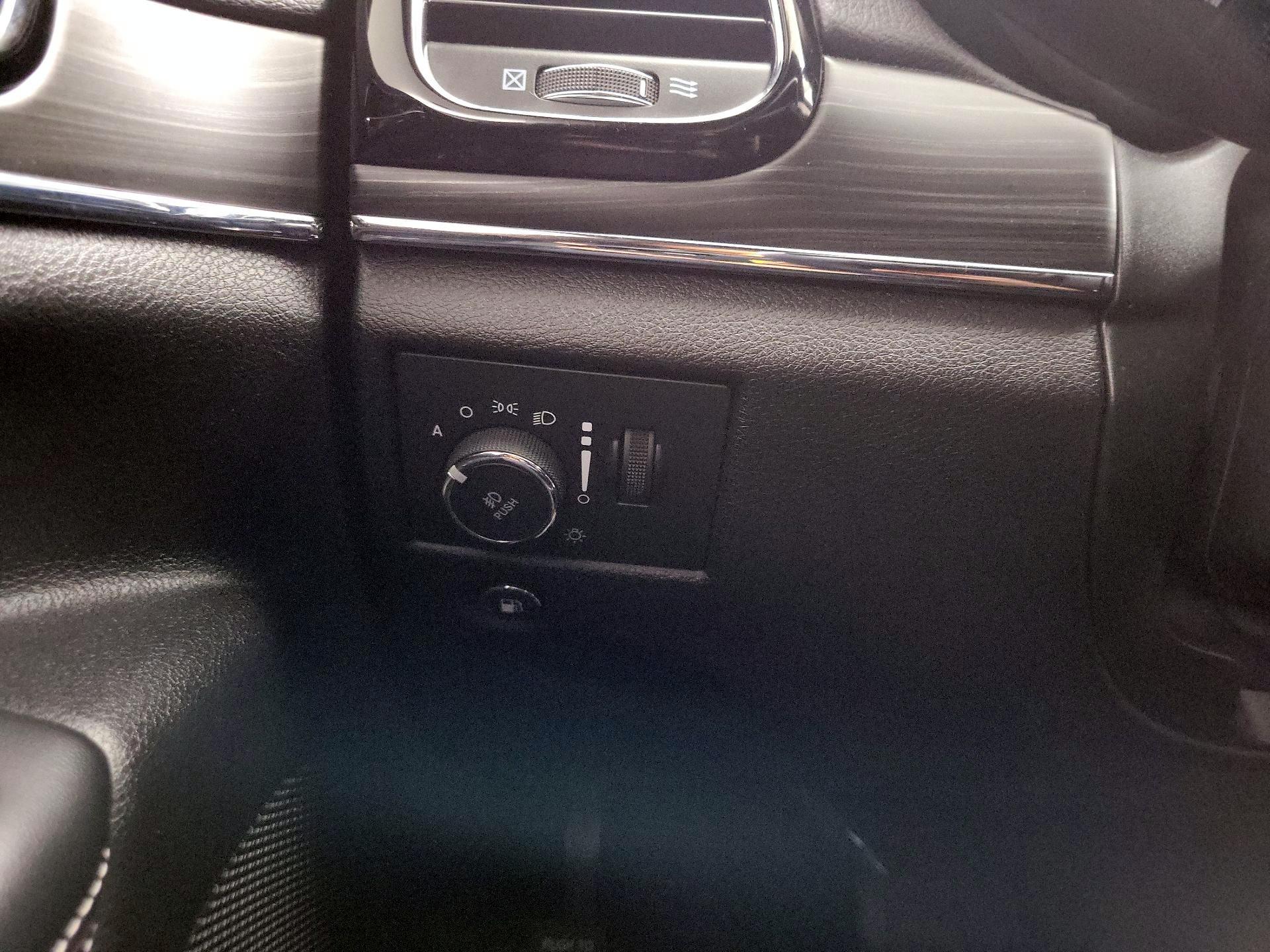 Thumbnail: 2021 Jeep Grand Cherokee - 13