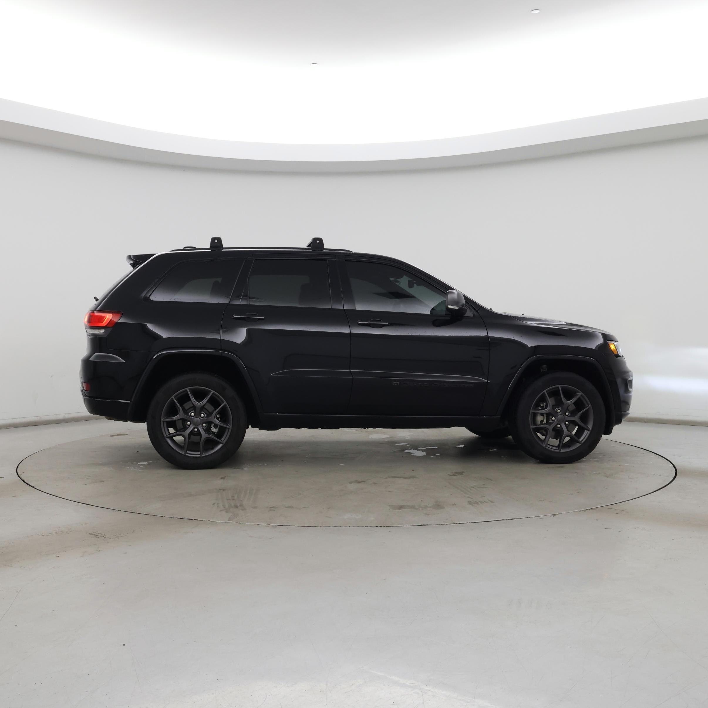 Thumbnail: 2021 Jeep Grand Cherokee - 7