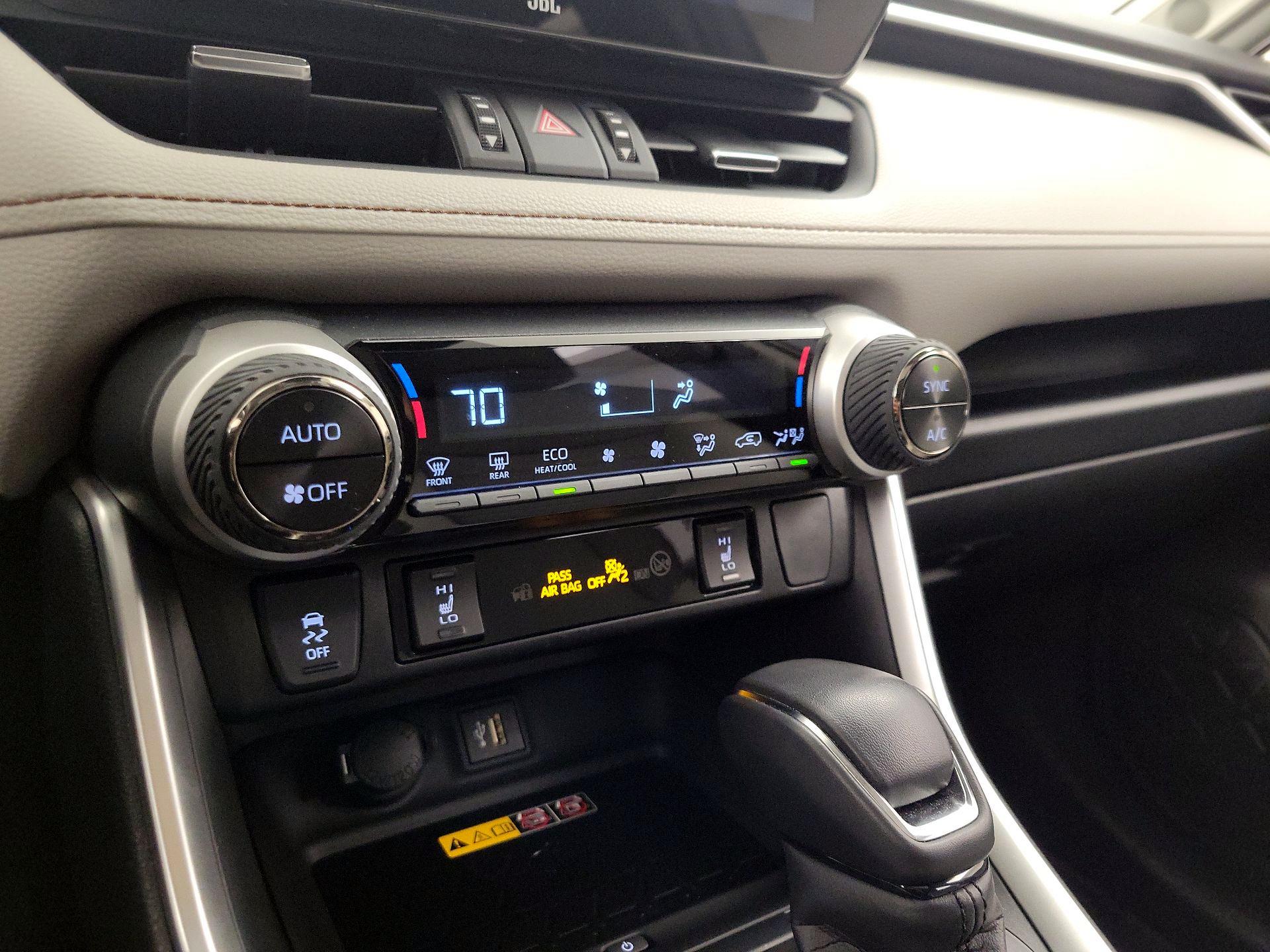 Thumbnail: 2024 Toyota RAV4 - 16