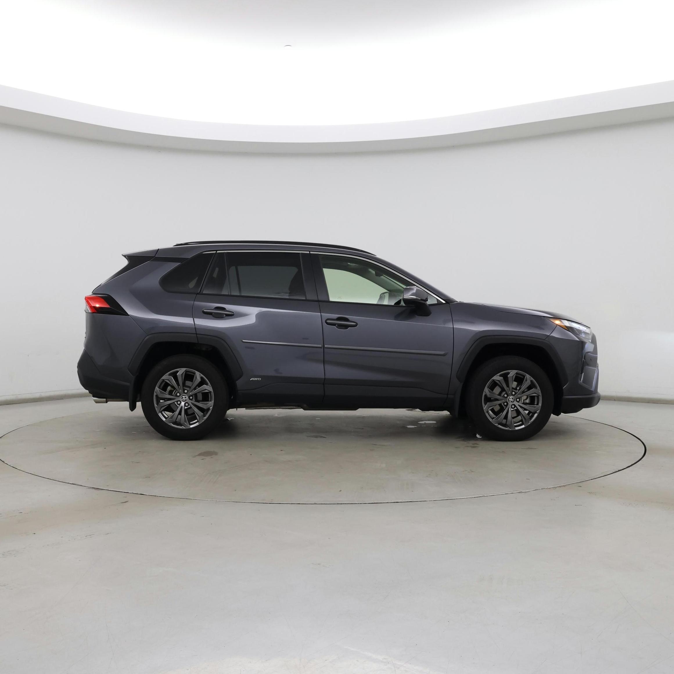 Thumbnail: 2024 Toyota RAV4 - 7