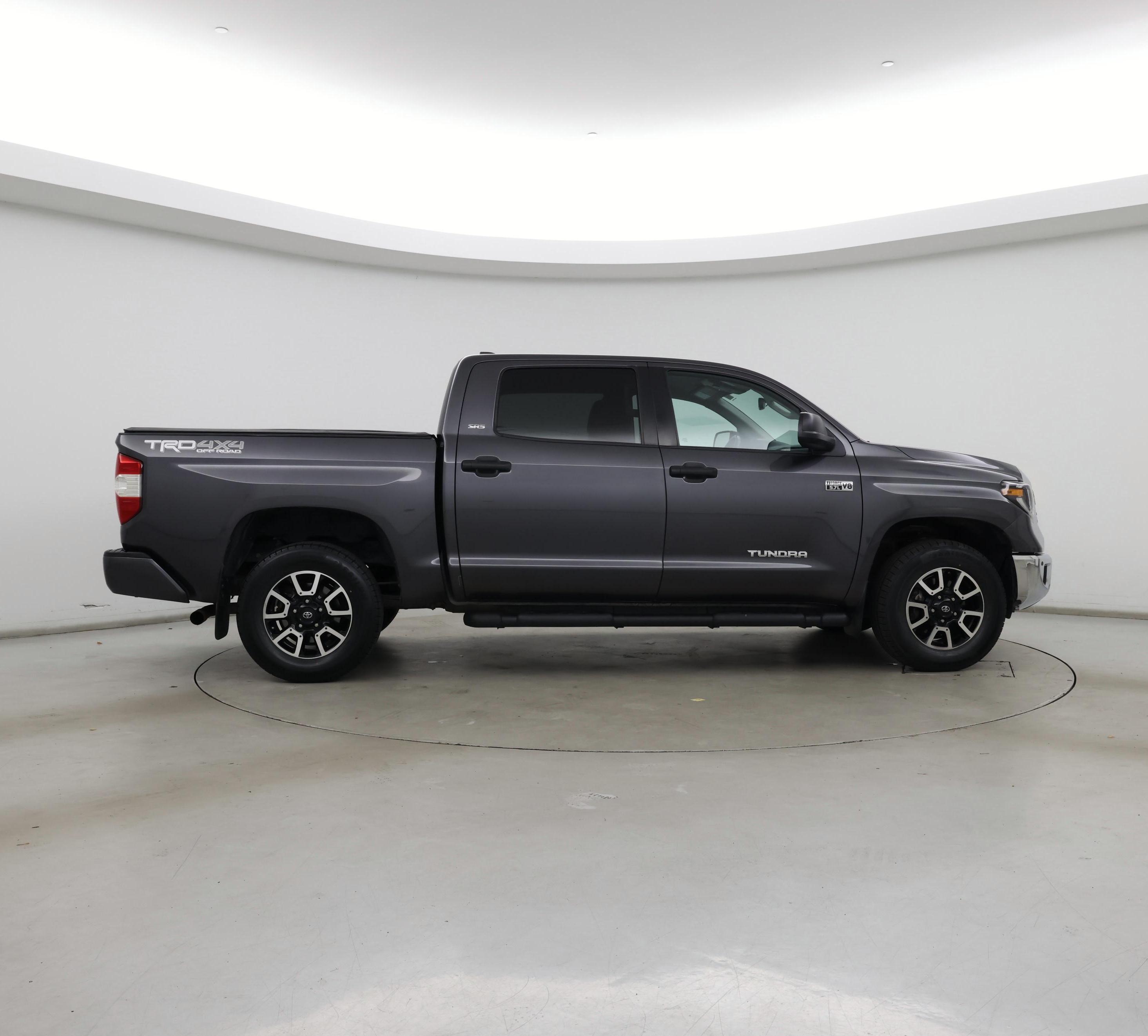 Thumbnail: 2020 Toyota Tundra - 7