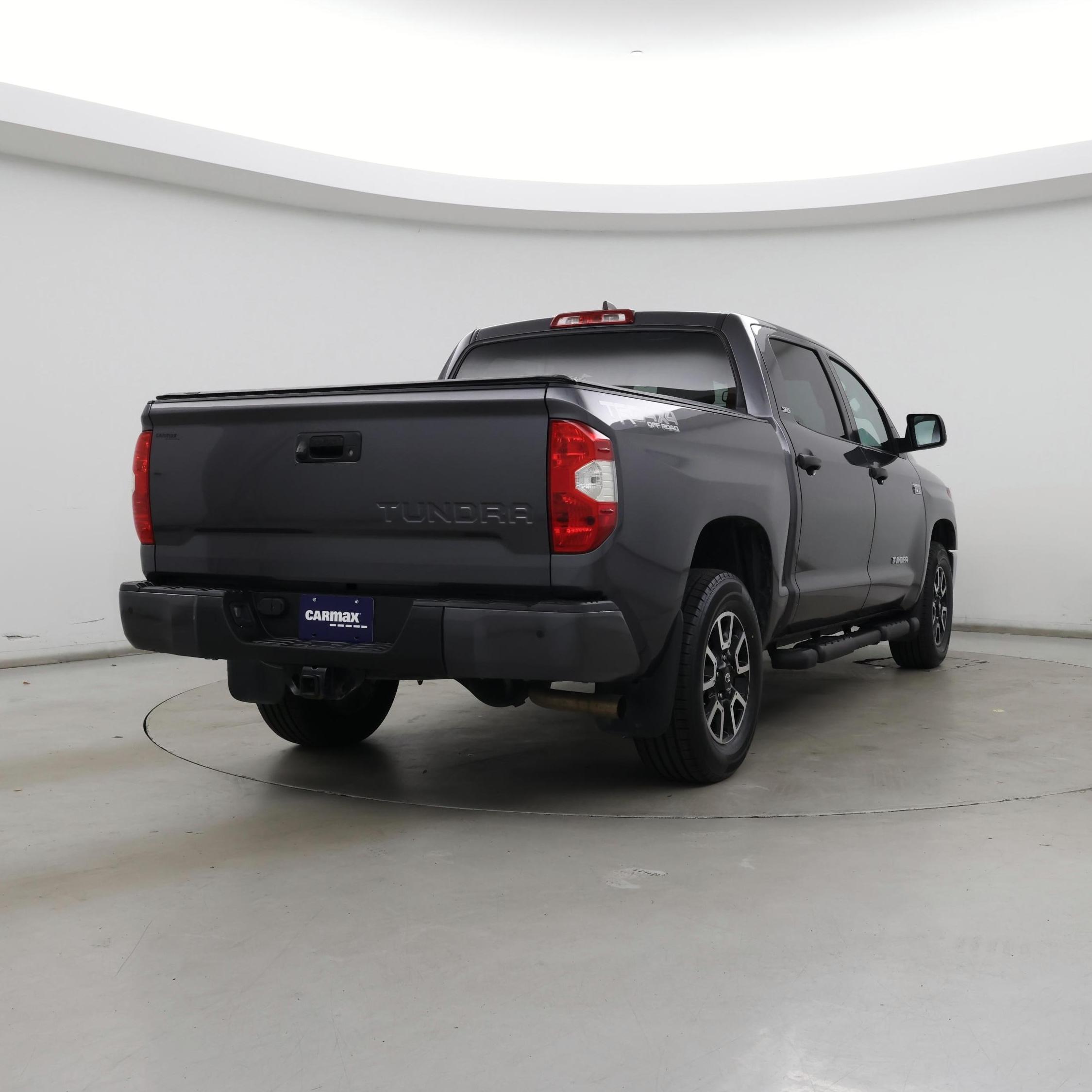 Thumbnail: 2020 Toyota Tundra - 8