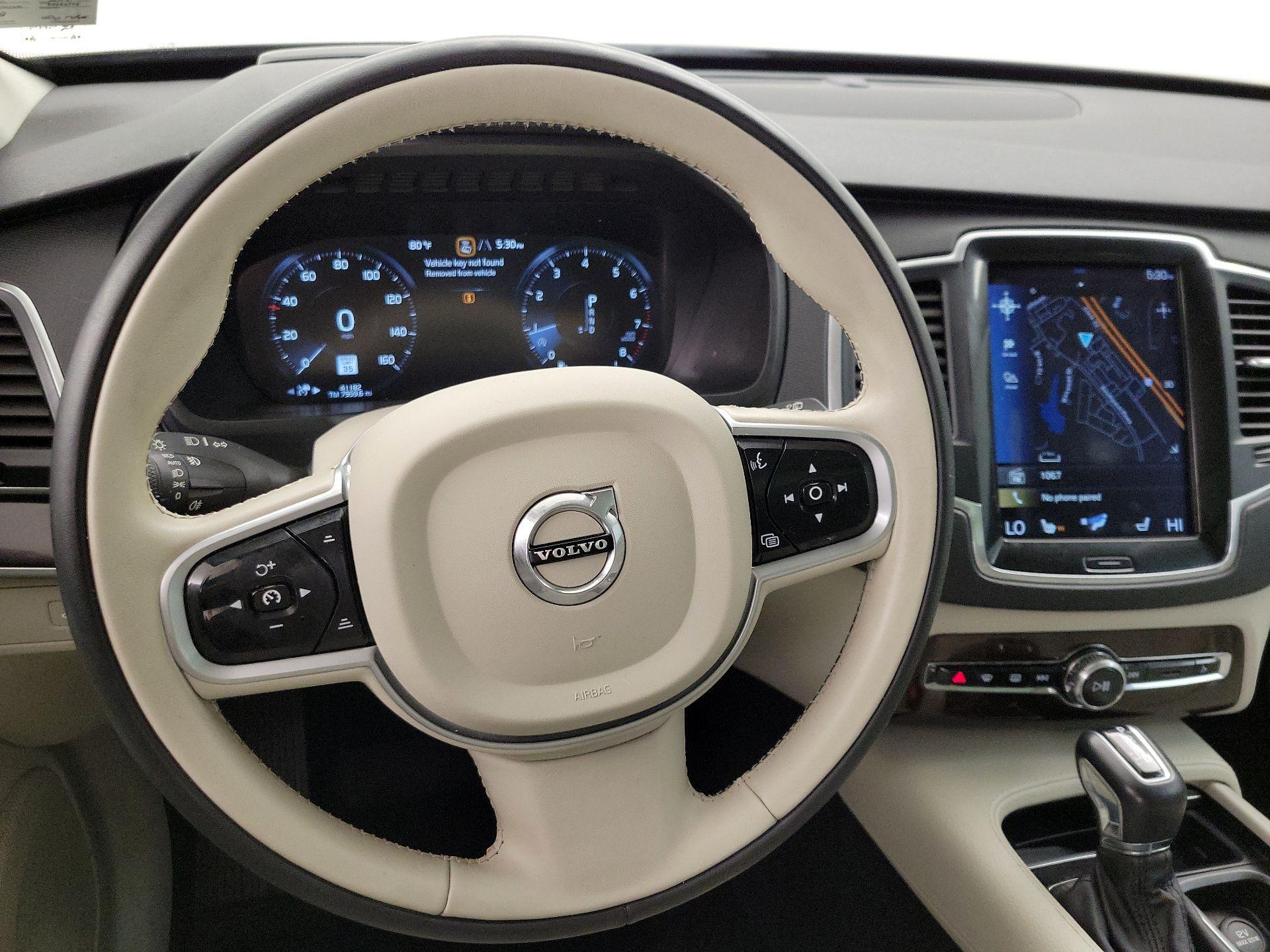 Thumbnail: 2019 Volvo XC90 - 10