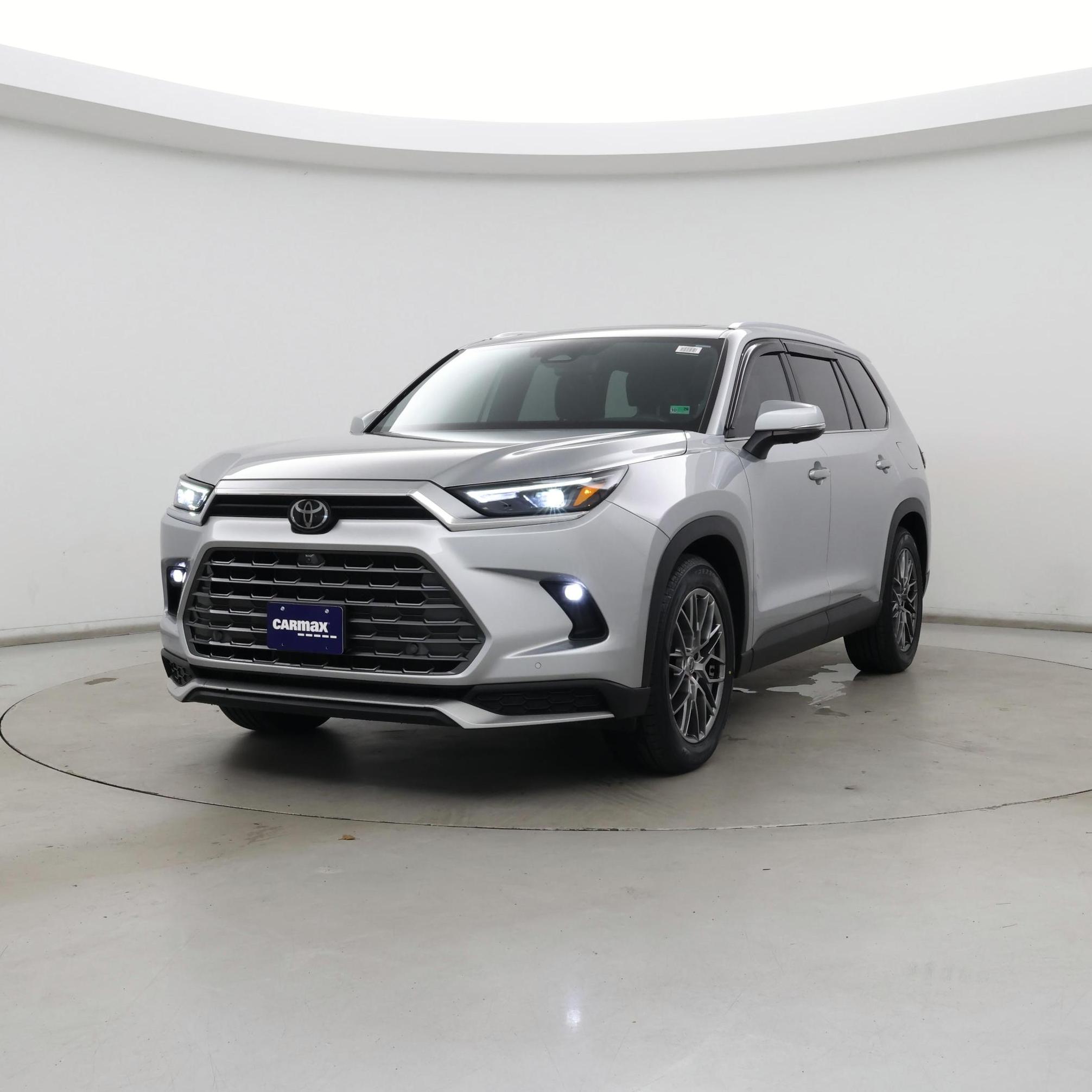 Thumbnail: 2024 Toyota Highlander - 4