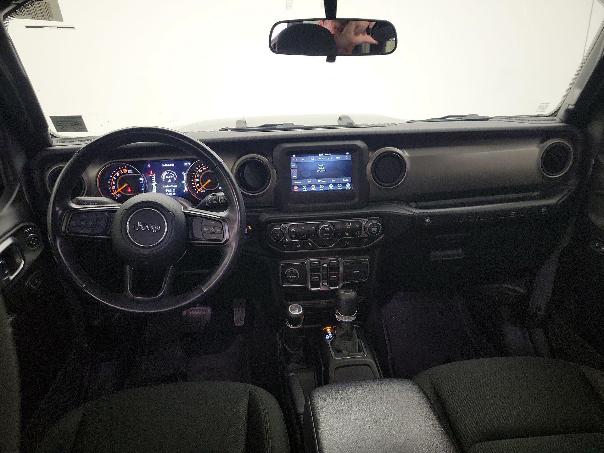 Thumbnail: 2020 Jeep Wrangler - 9