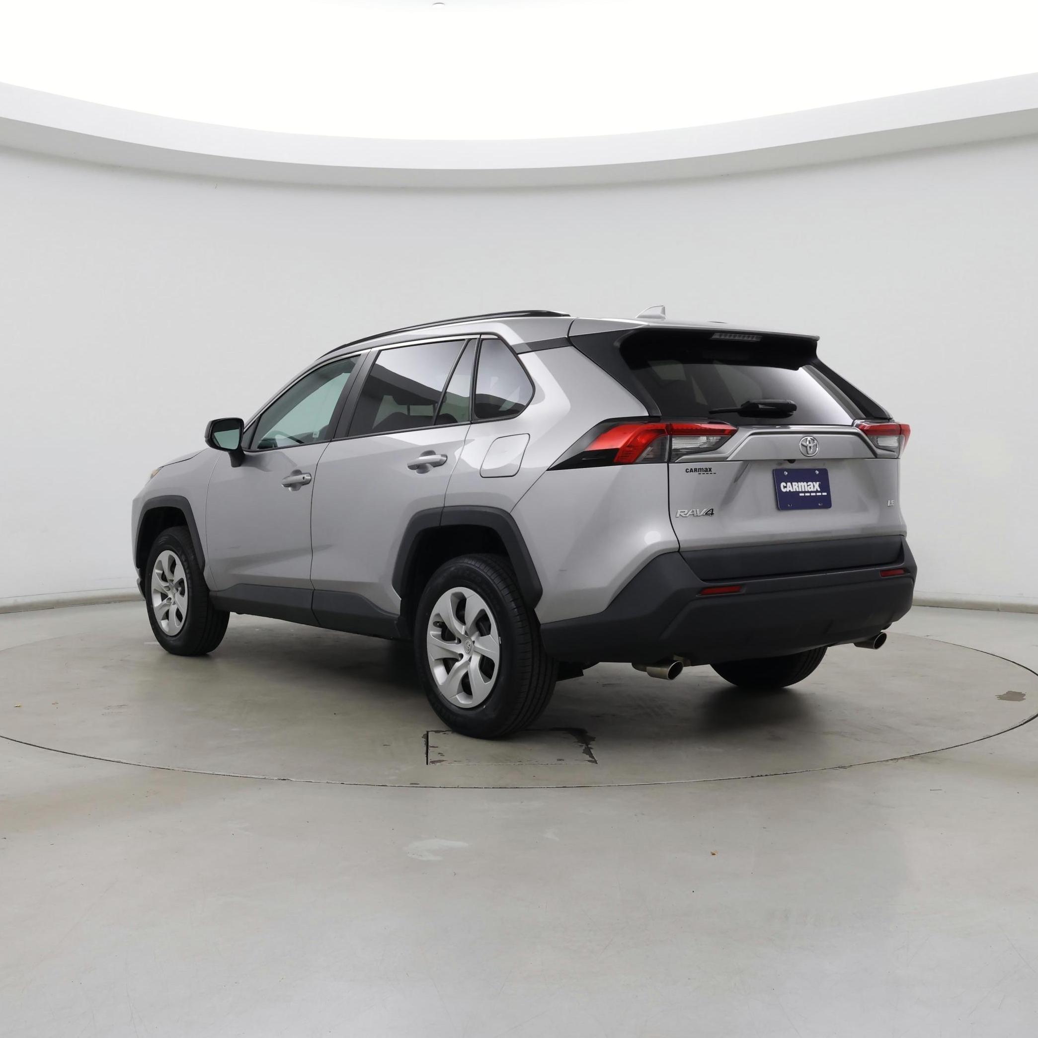 Thumbnail: 2019 Toyota RAV4 - 2