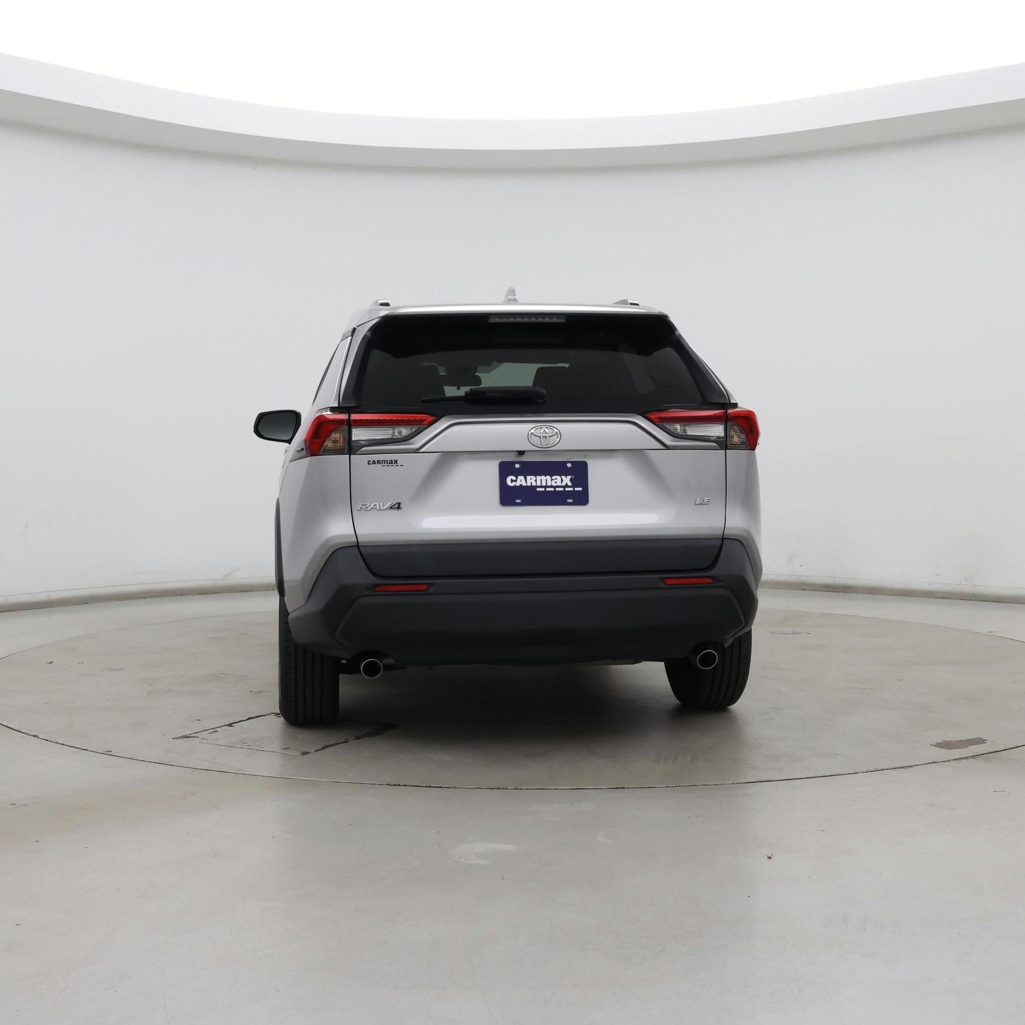 Thumbnail: 2019 Toyota RAV4 - 6