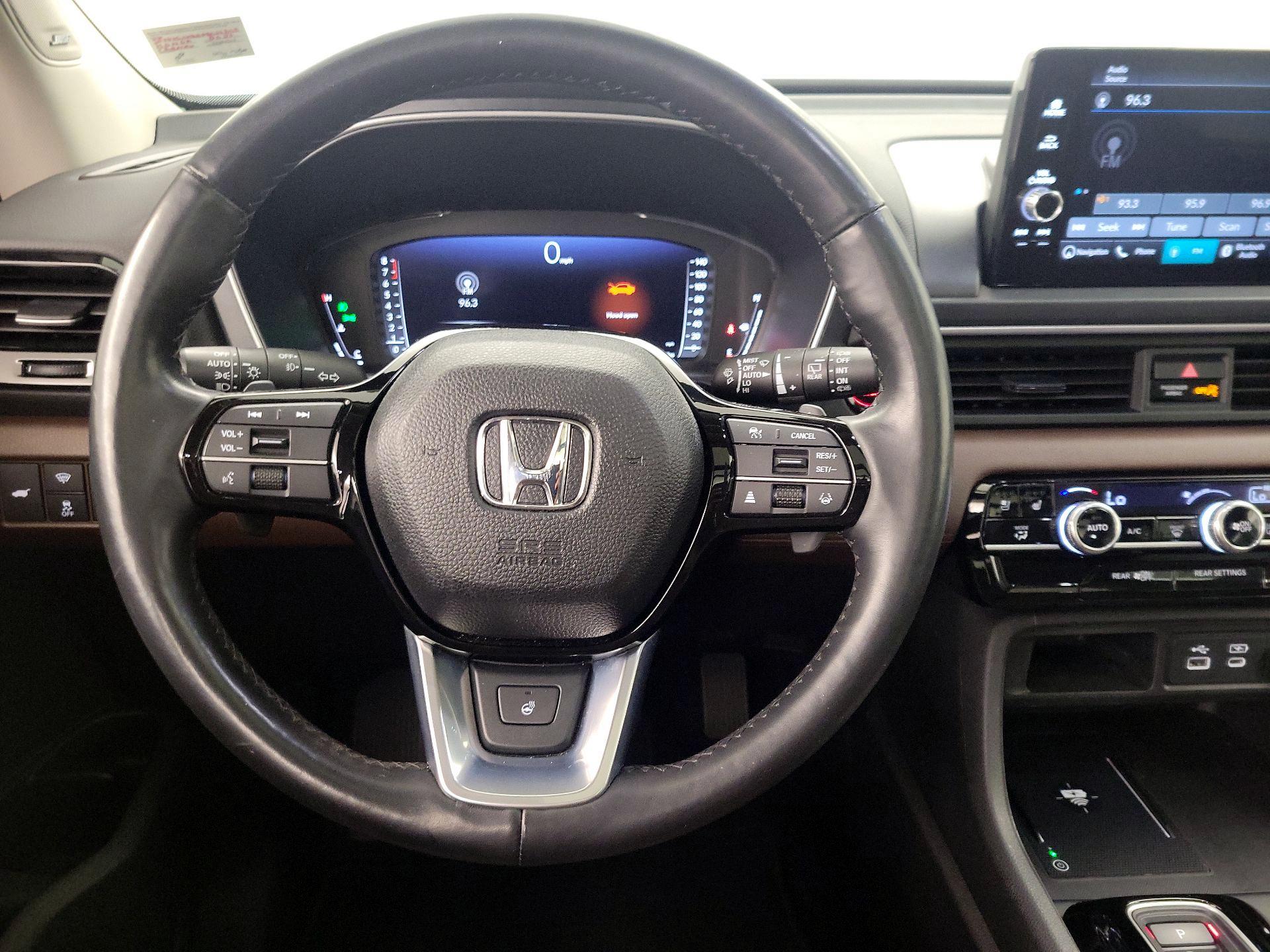 Thumbnail: 2023 Honda Pilot - 10
