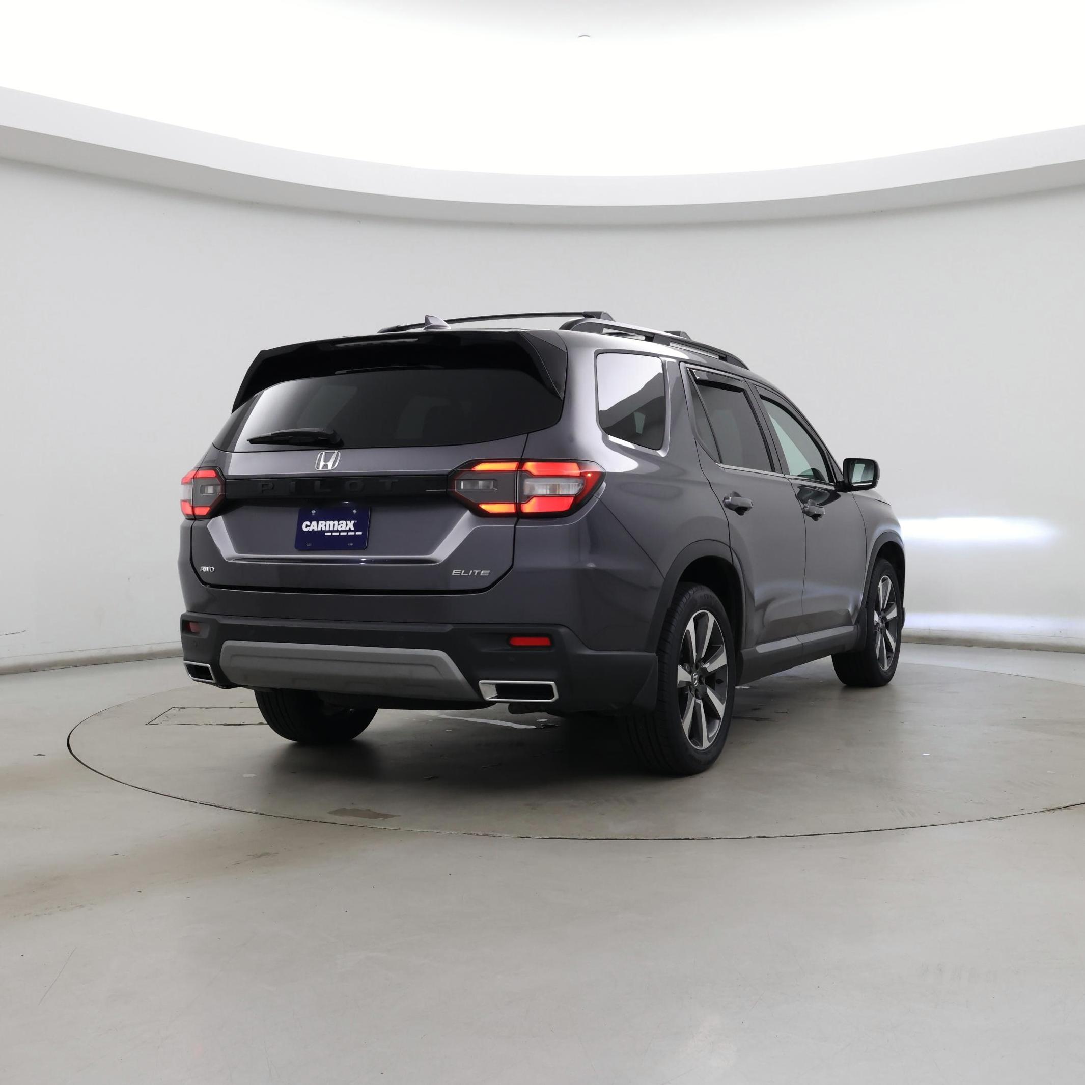Thumbnail: 2023 Honda Pilot - 8