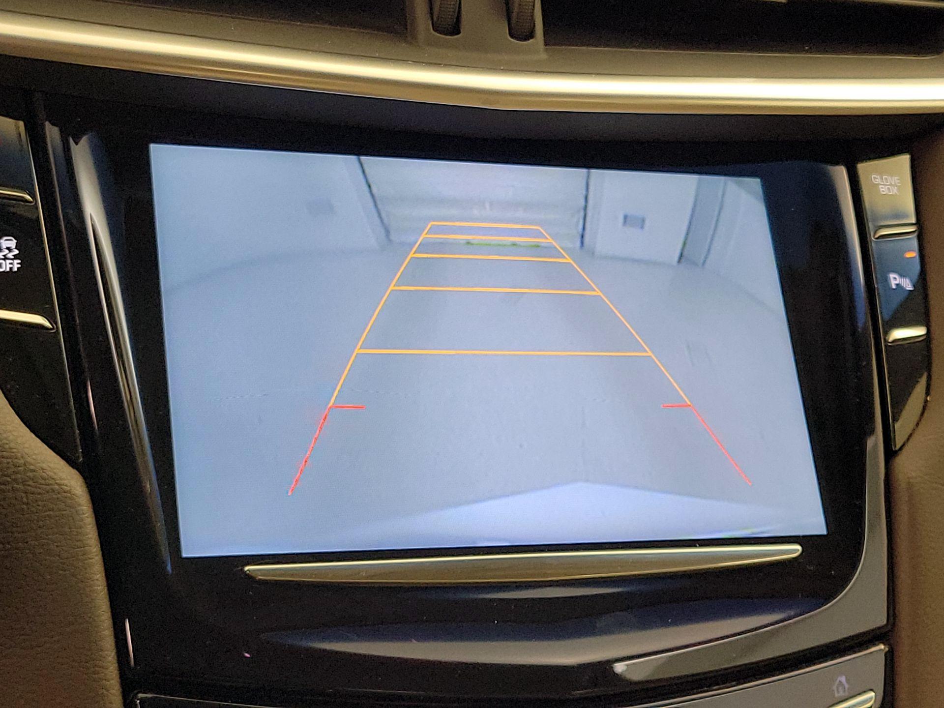 Thumbnail: 2015 Cadillac XTS - 15
