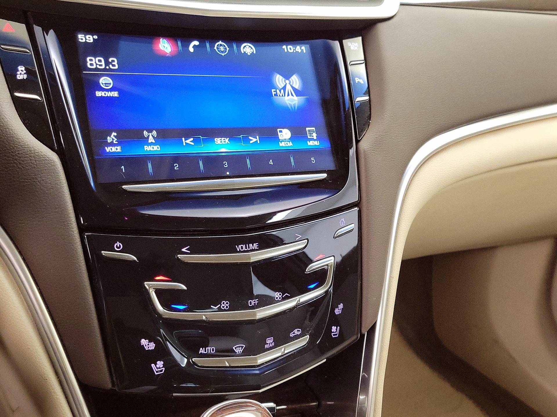 Thumbnail: 2015 Cadillac XTS - 16