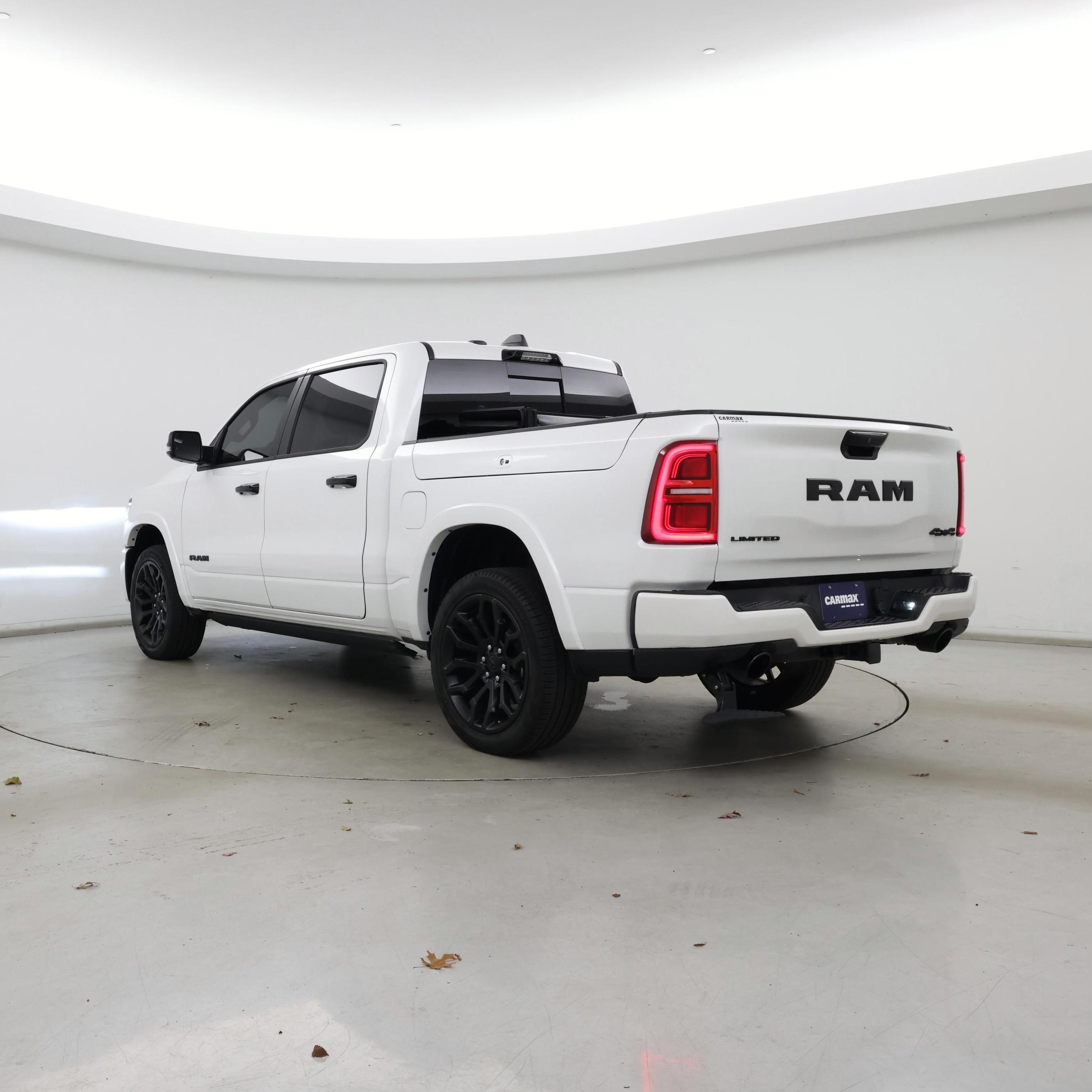 Thumbnail: 2025 RAM 1500 - 2
