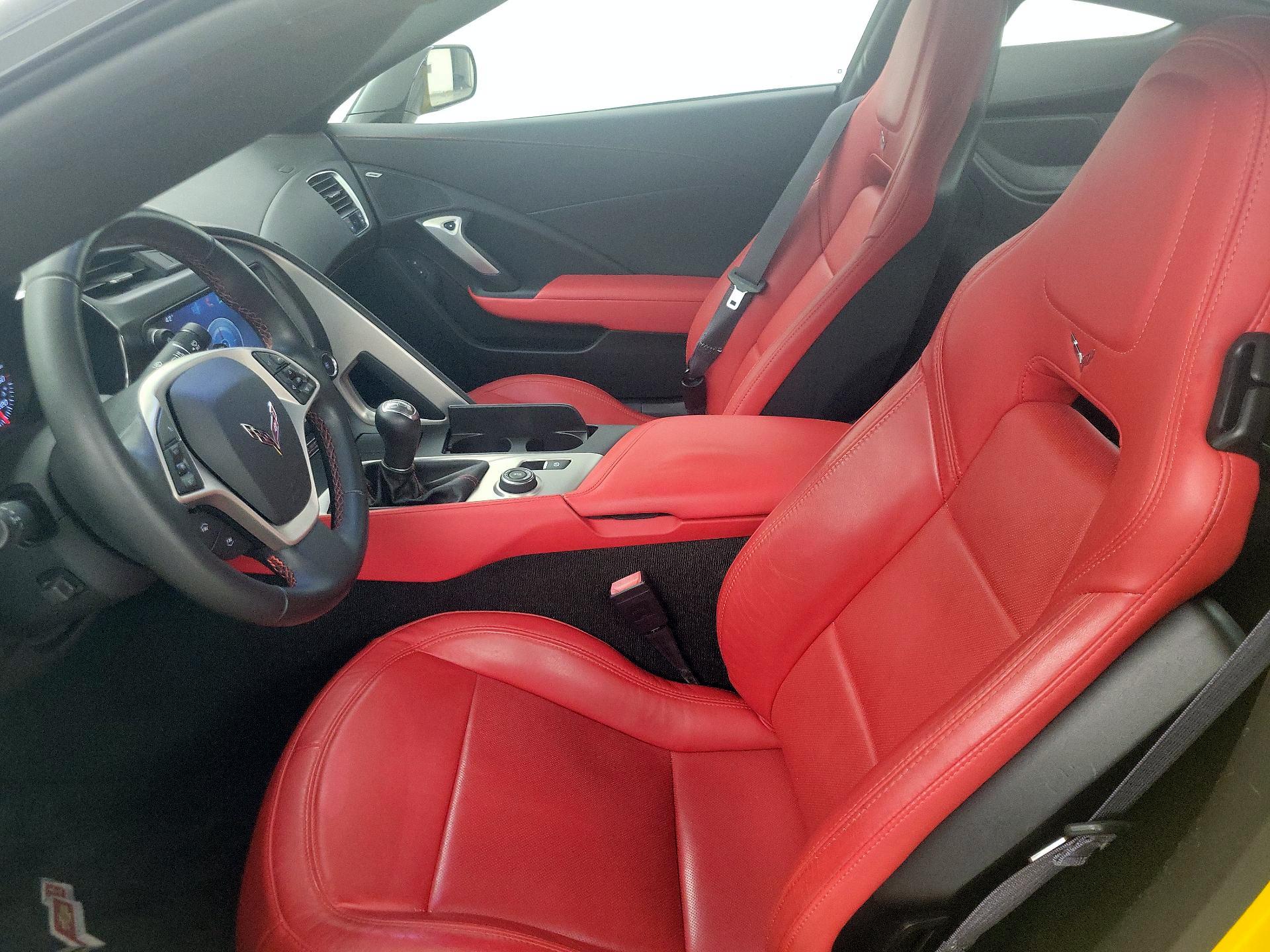 Thumbnail: 2015 Chevrolet Corvette - 11