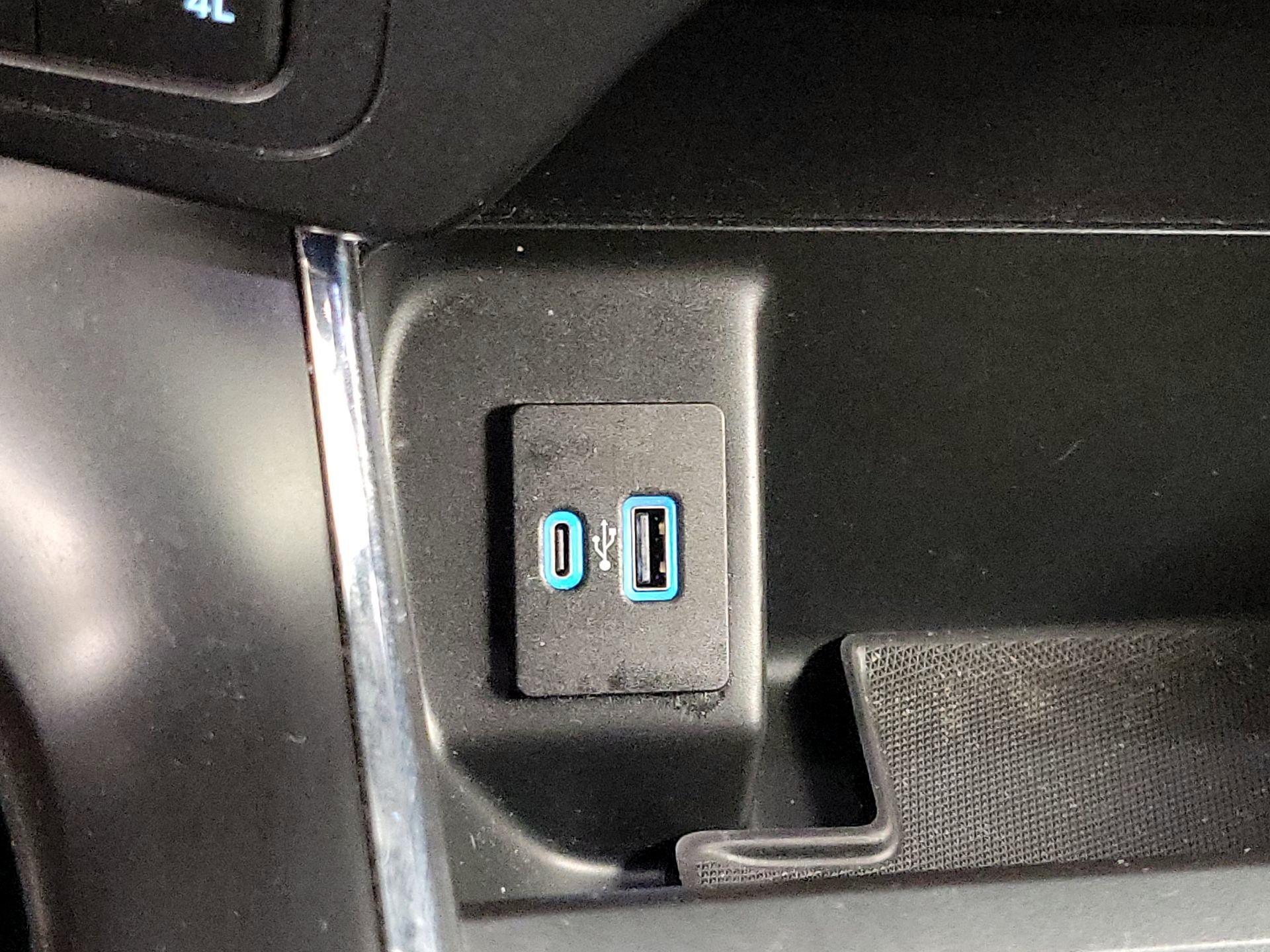 Thumbnail: 2022 Ford F-150 - 19