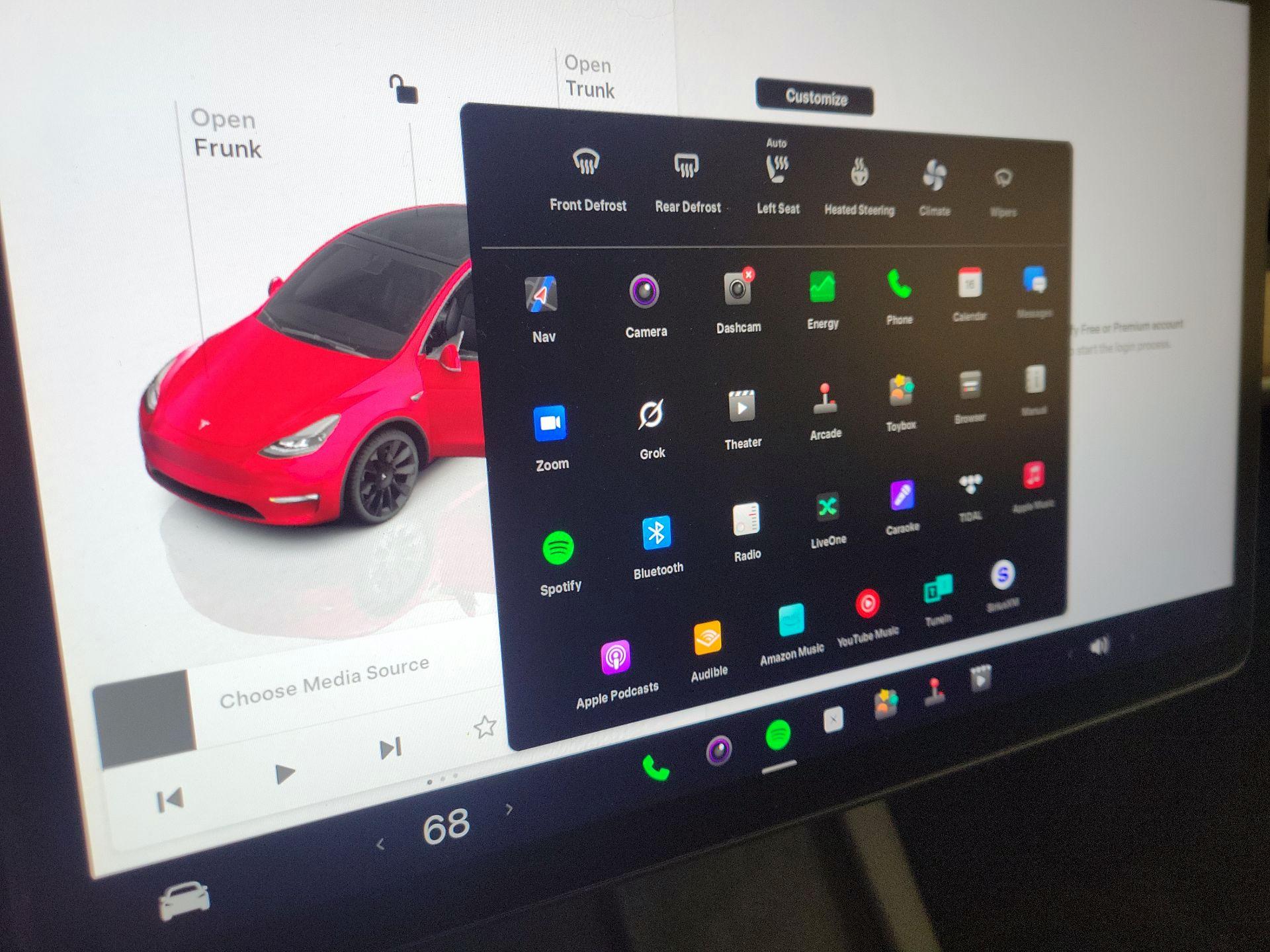 Thumbnail: 2025 Tesla Model Y - 14