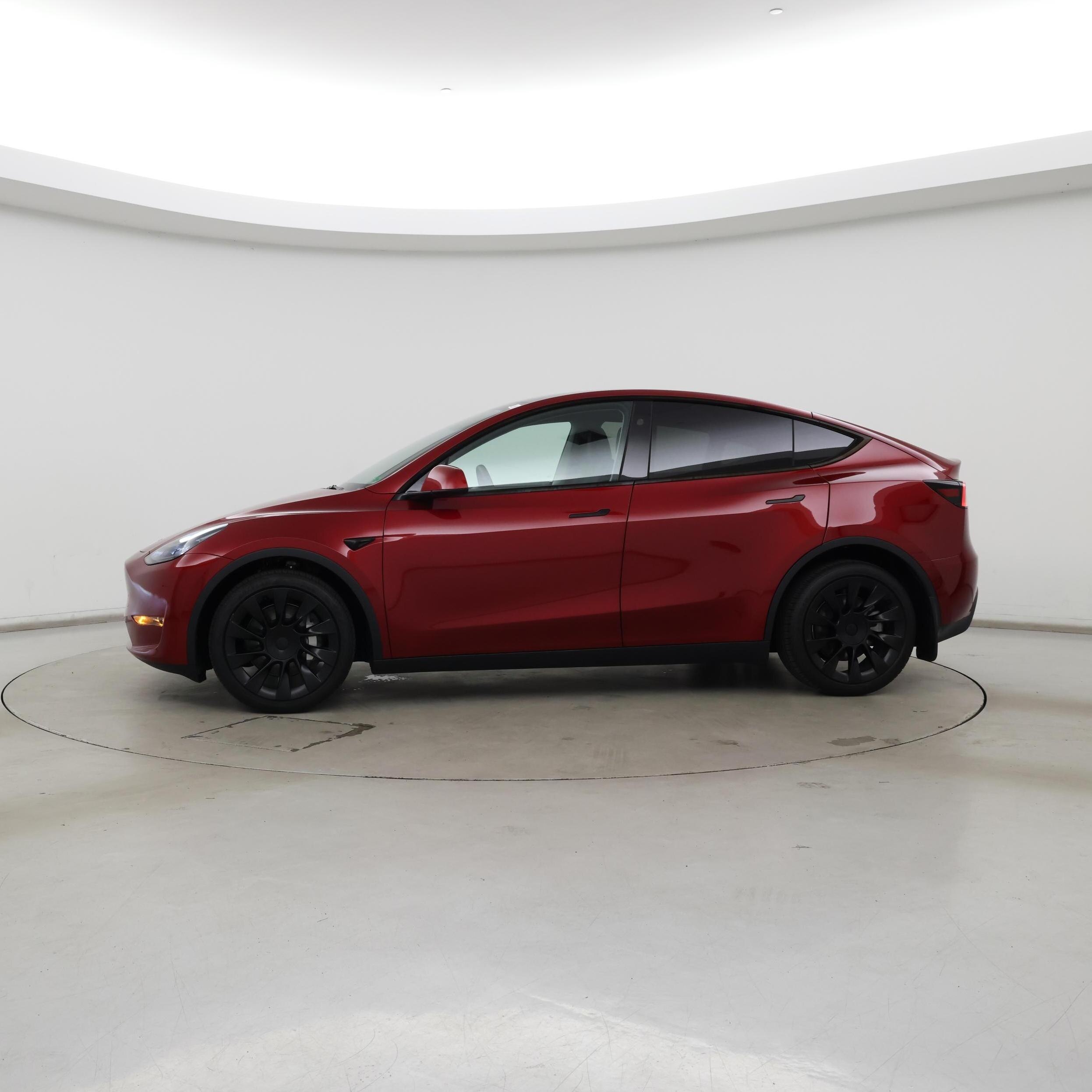 Thumbnail: 2025 Tesla Model Y - 3