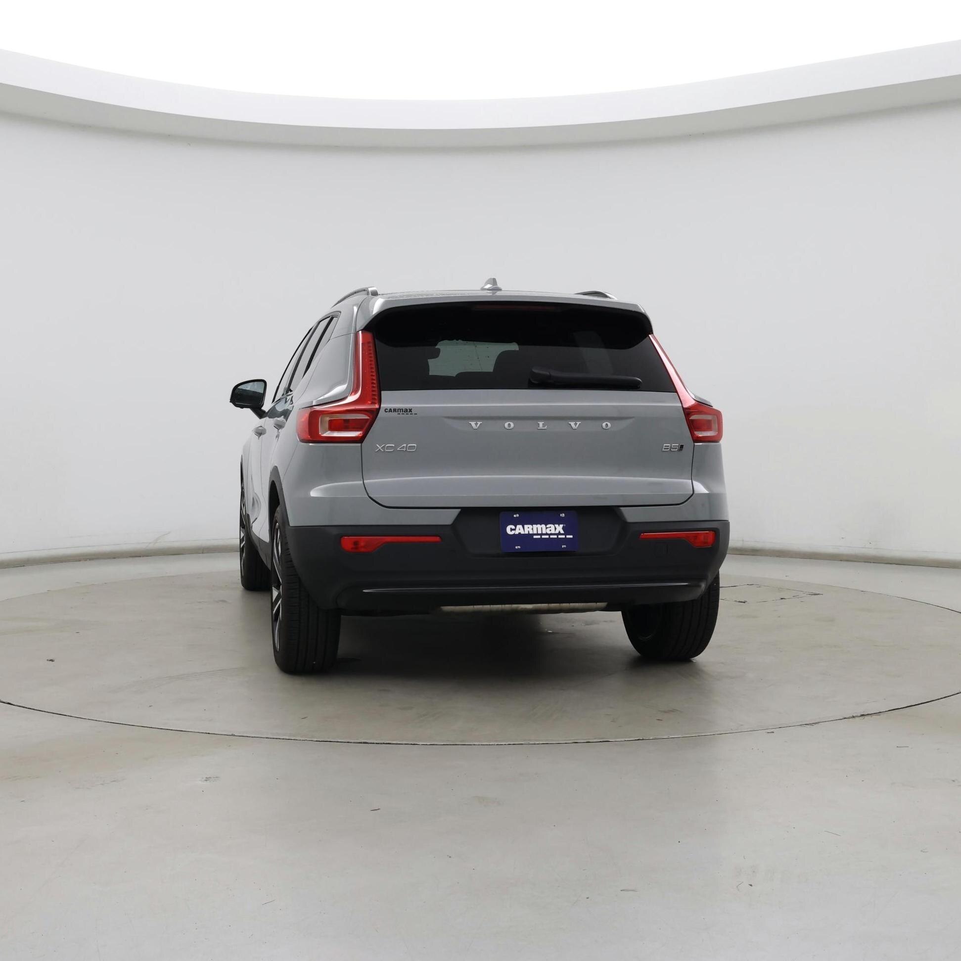 Thumbnail: 2024 Volvo XC40 - 6
