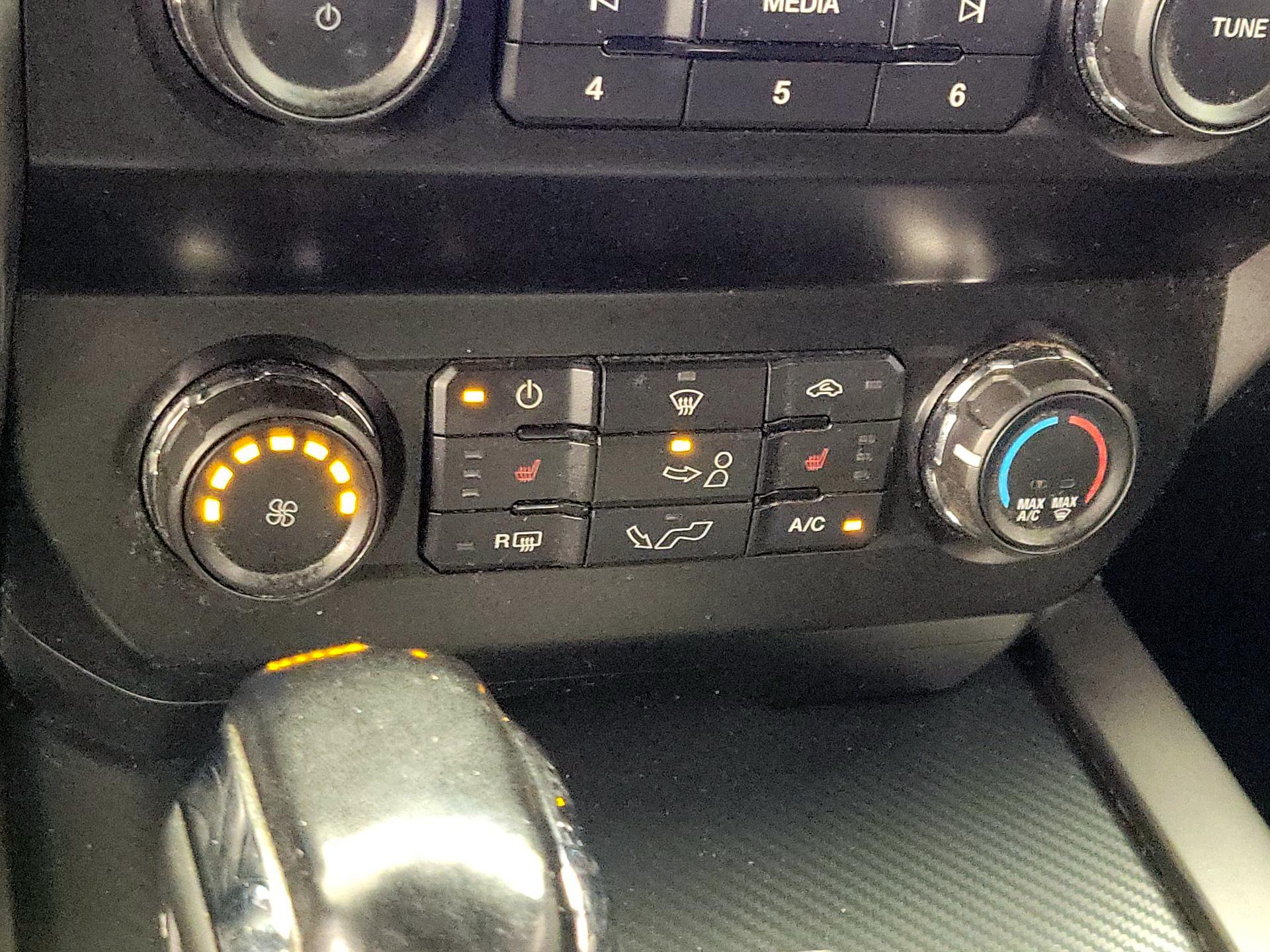 Thumbnail: 2019 Ford F-150 - 17