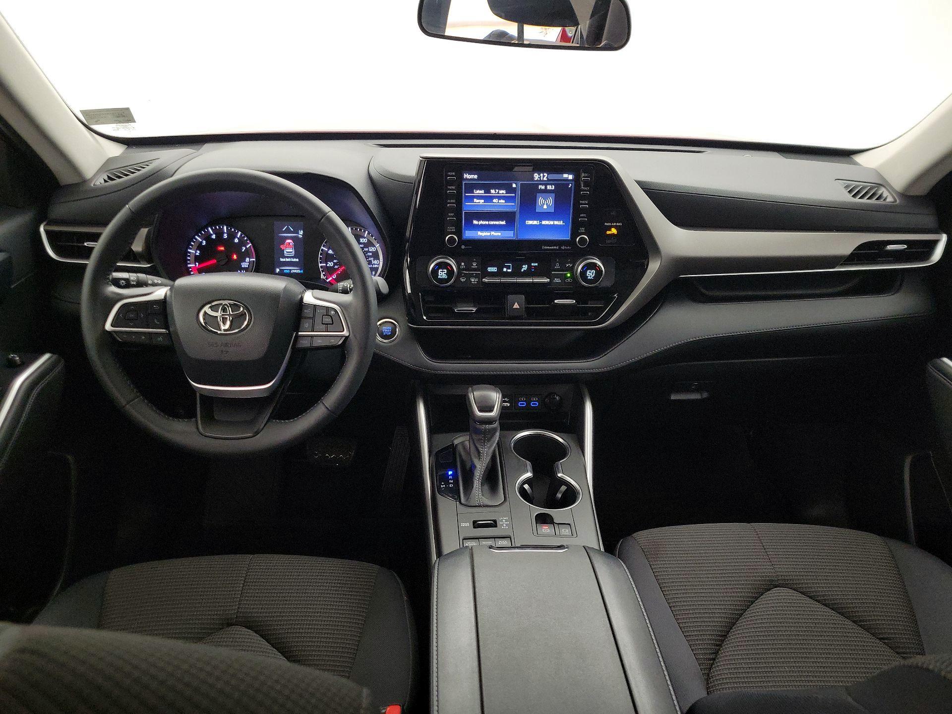 Thumbnail: 2022 Toyota Highlander - 9