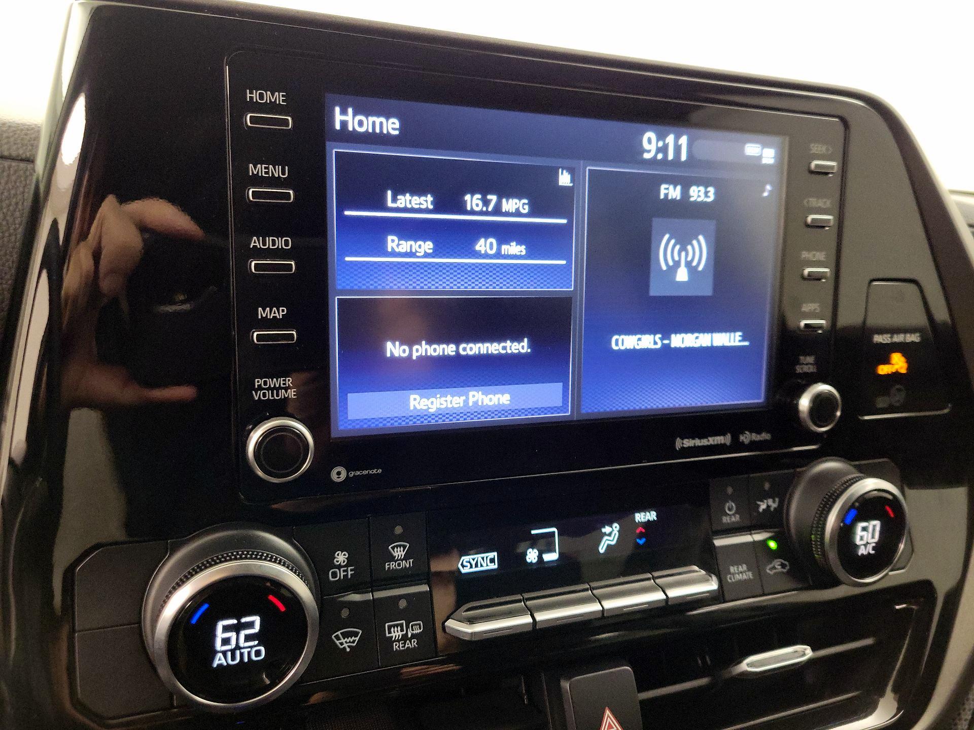 Thumbnail: 2022 Toyota Highlander - 15