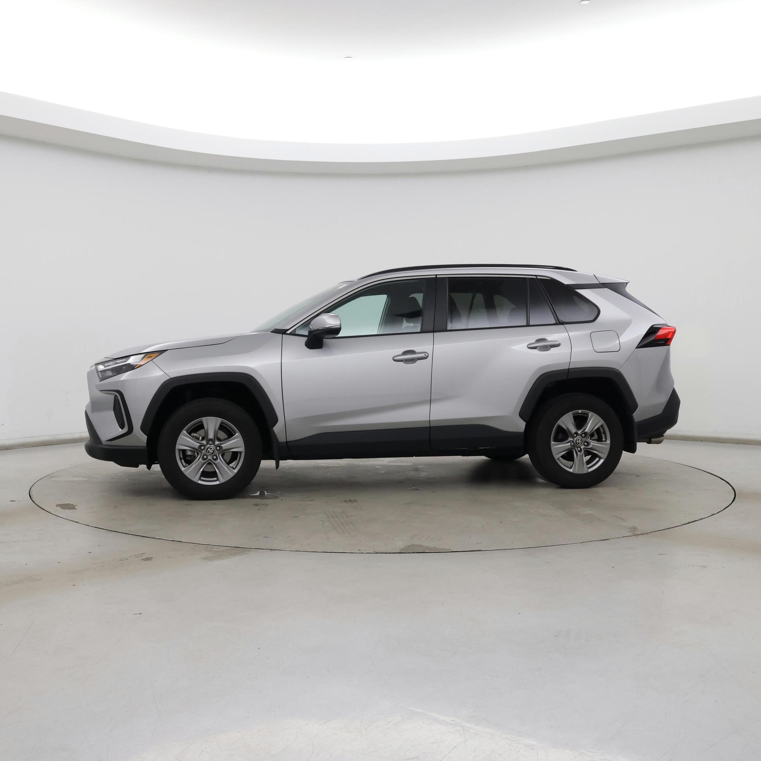 Thumbnail: 2024 Toyota RAV4 - 3
