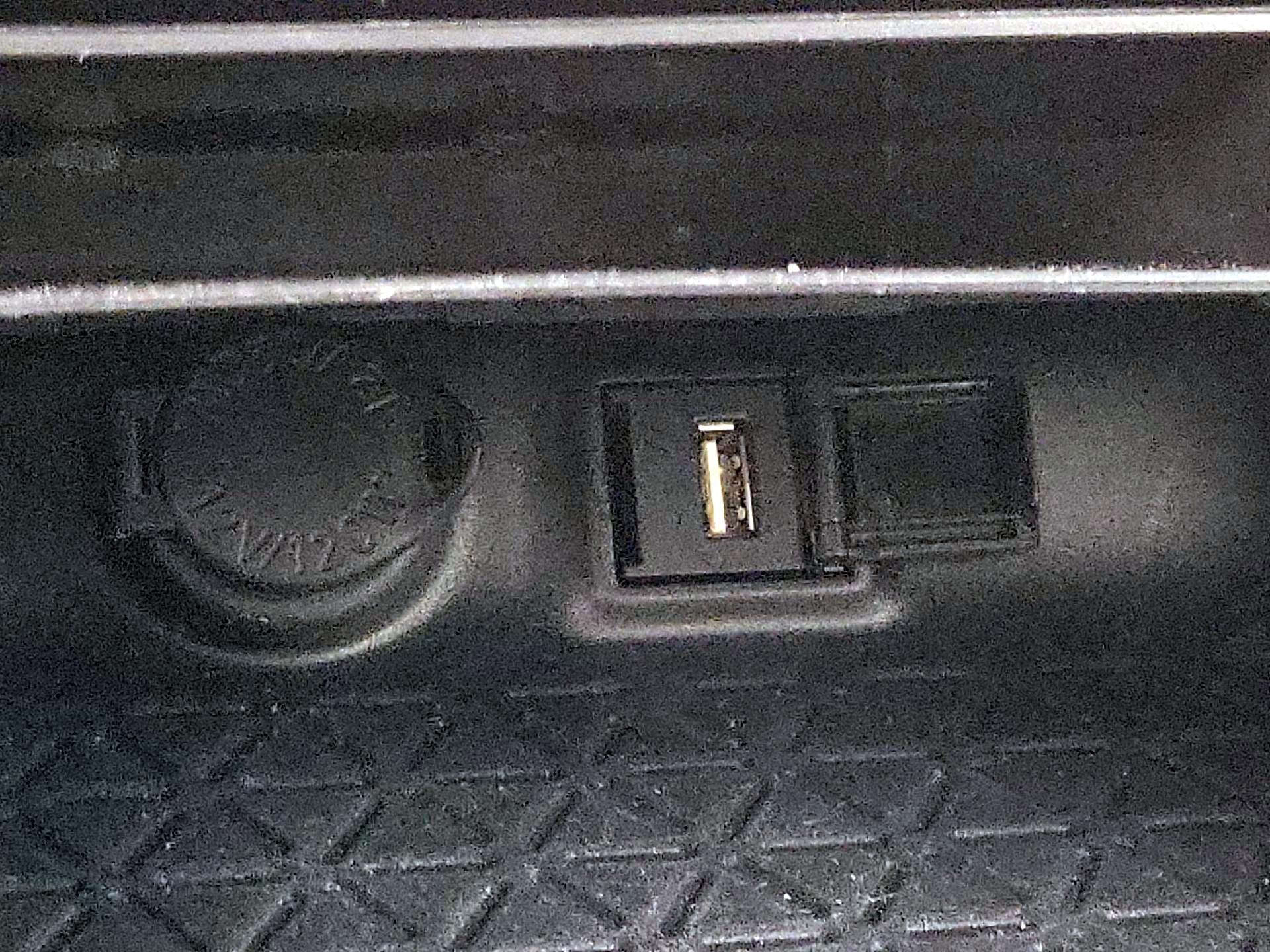 Thumbnail: 2022 Toyota RAV4 - 18