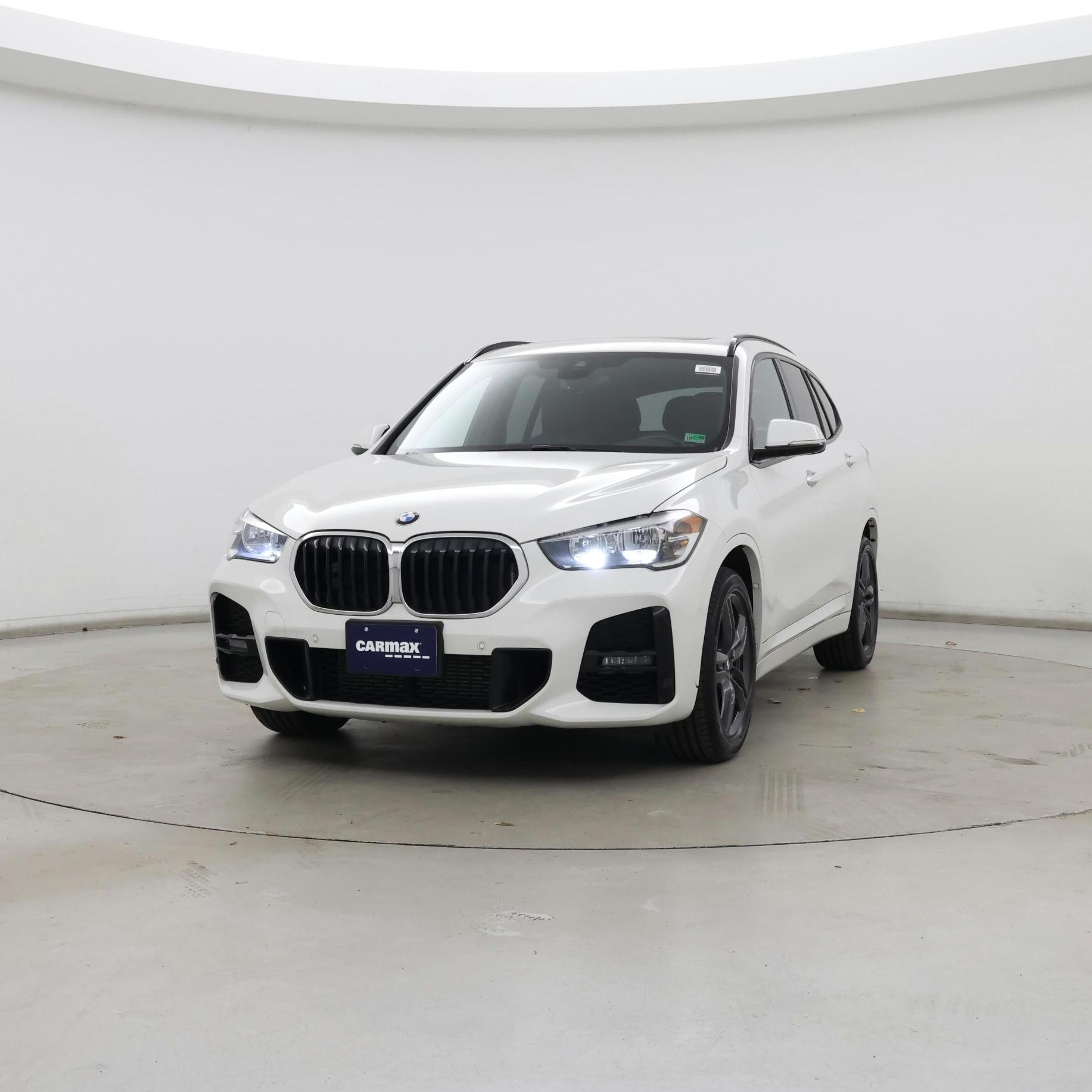 Thumbnail: 2021 BMW X1 - 4