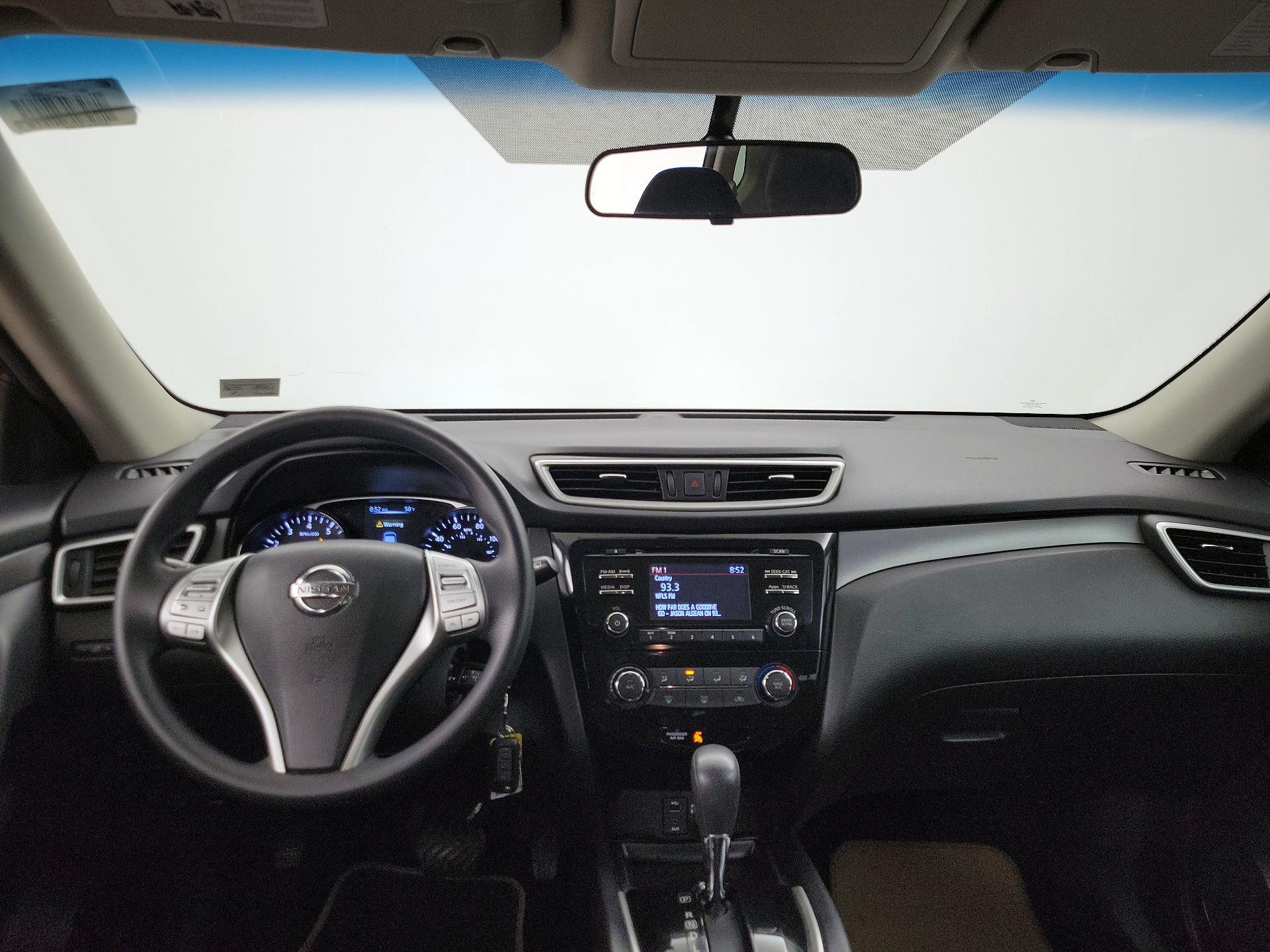 Thumbnail: 2016 Nissan Rogue - 9