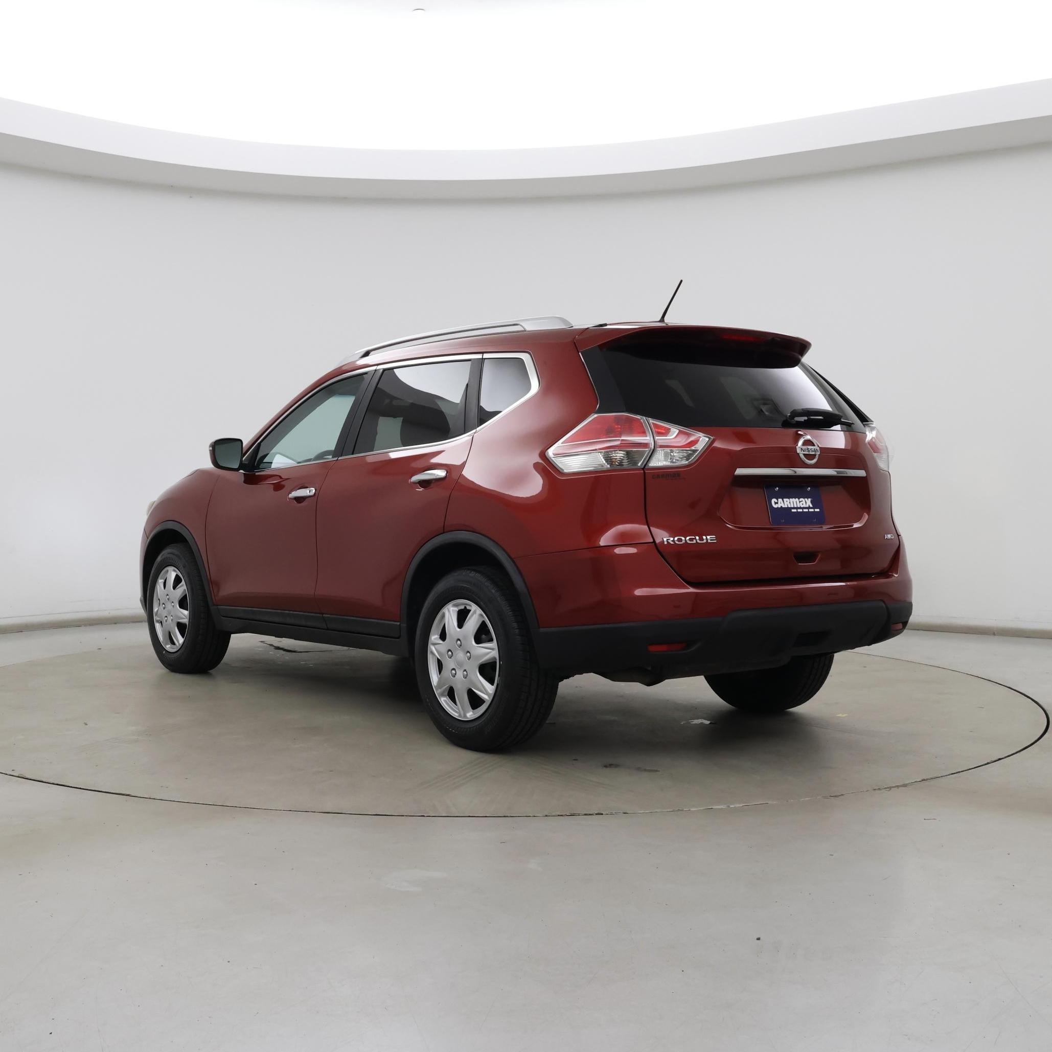 Thumbnail: 2016 Nissan Rogue - 2