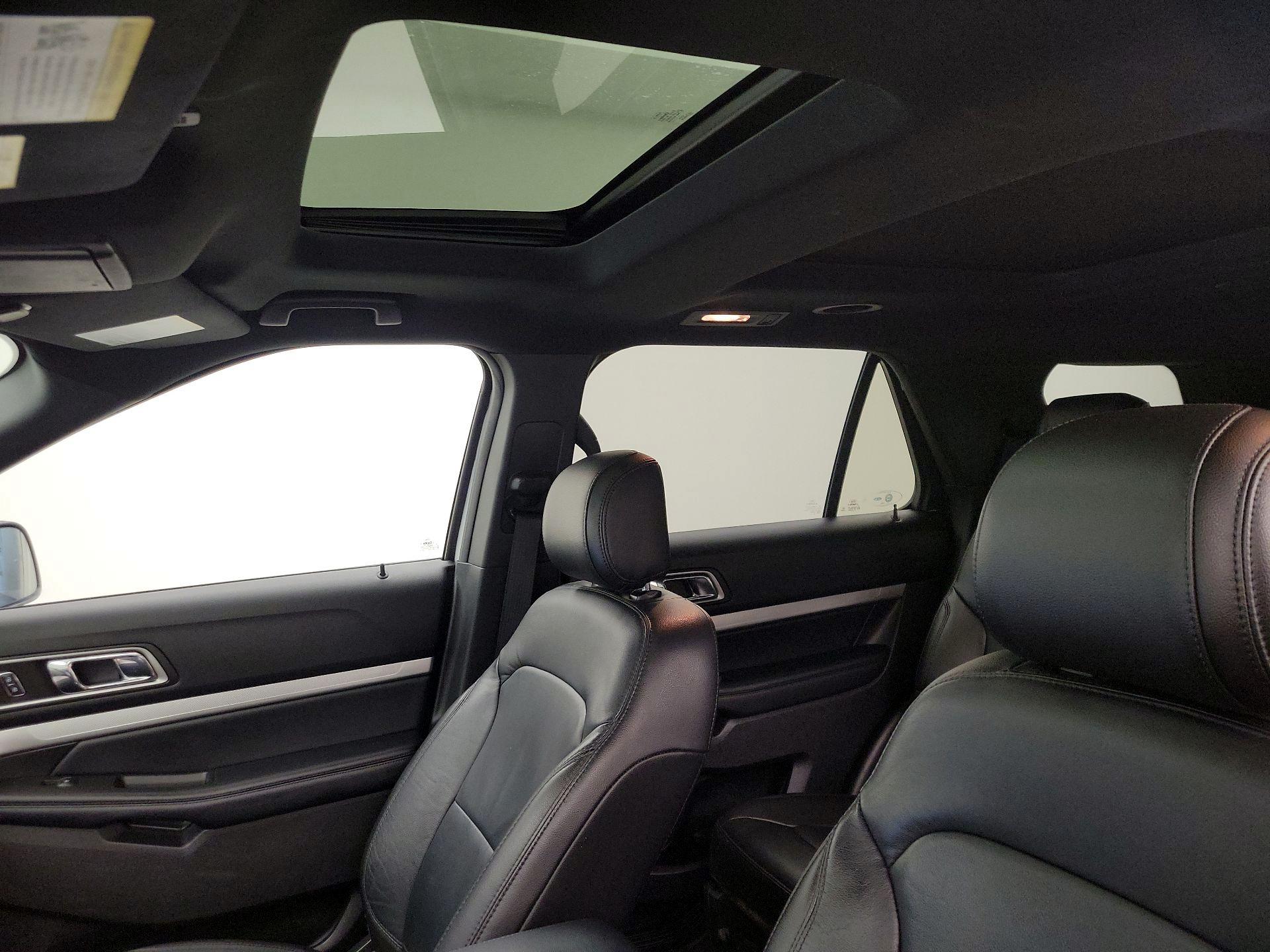 Thumbnail: 2017 Ford Explorer - 20