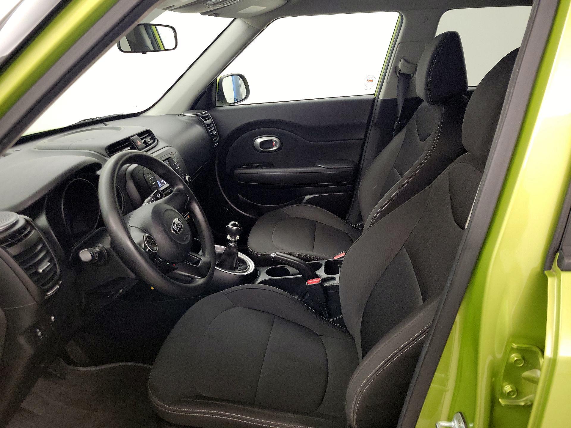 Thumbnail: 2017 Kia Soul - 11