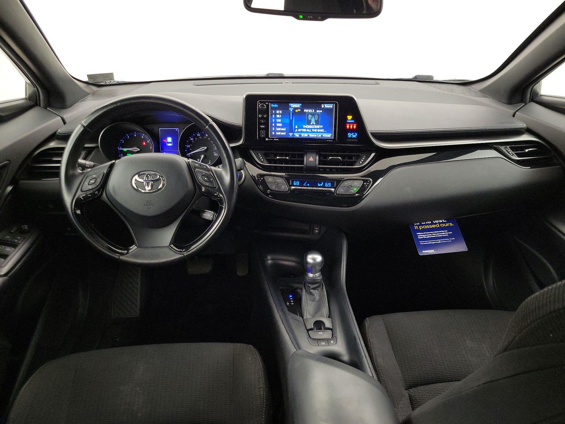 Thumbnail: 2018 Toyota C-HR - 9