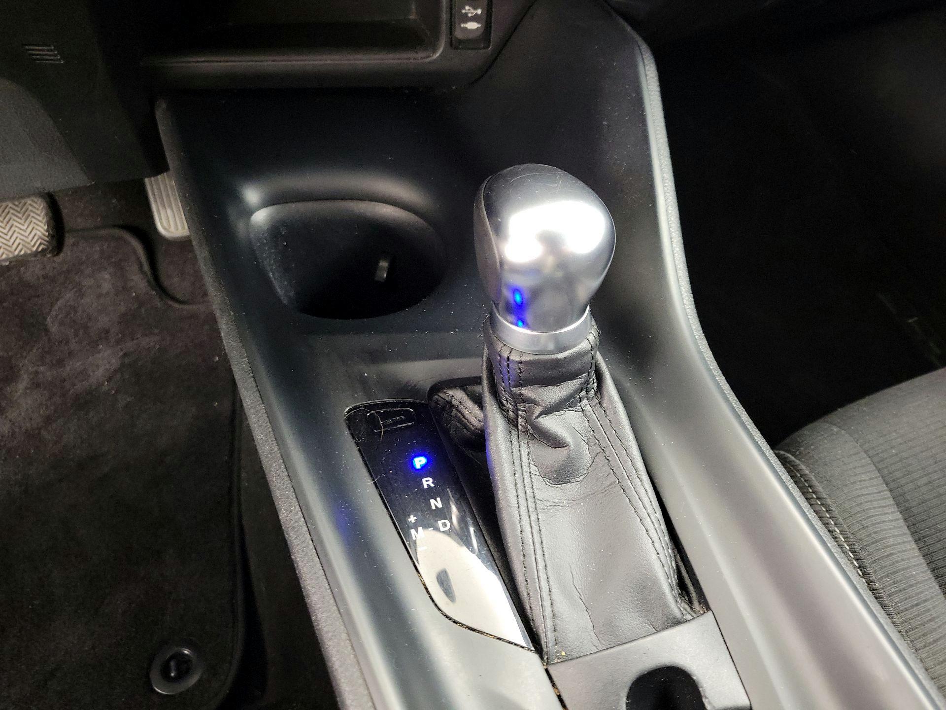 Thumbnail: 2018 Toyota C-HR - 17