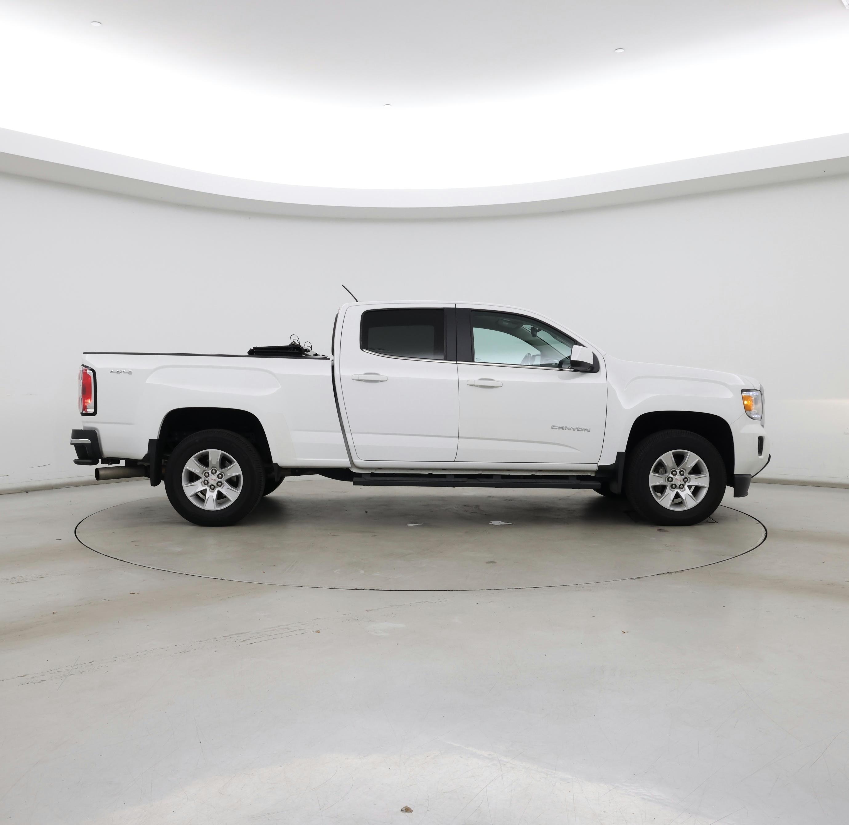 Thumbnail: 2016 GMC Canyon - 7