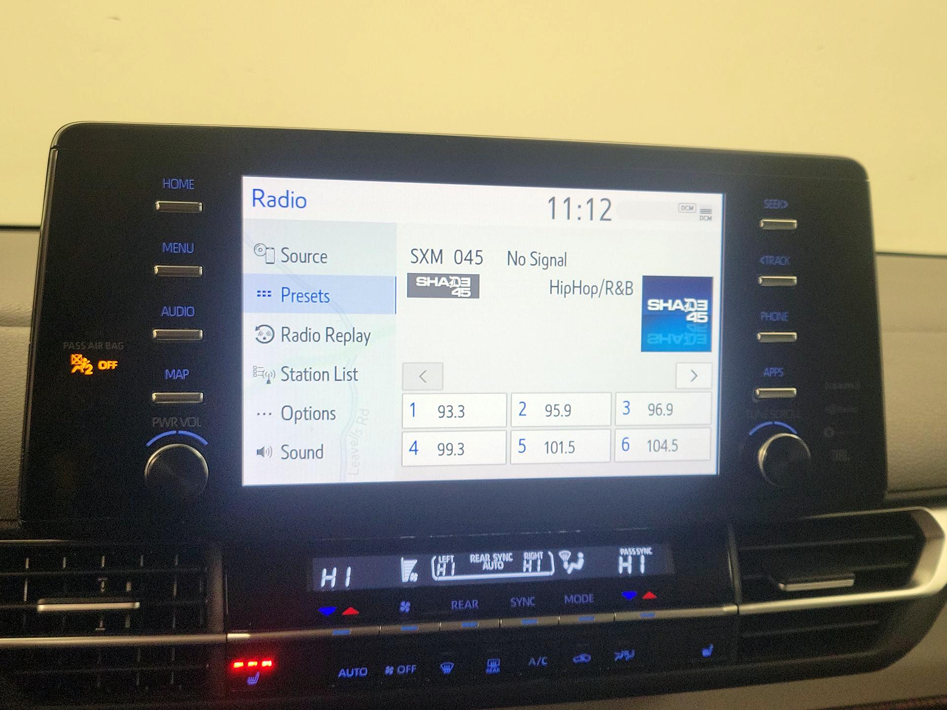 Thumbnail: 2023 Toyota Sienna - 16