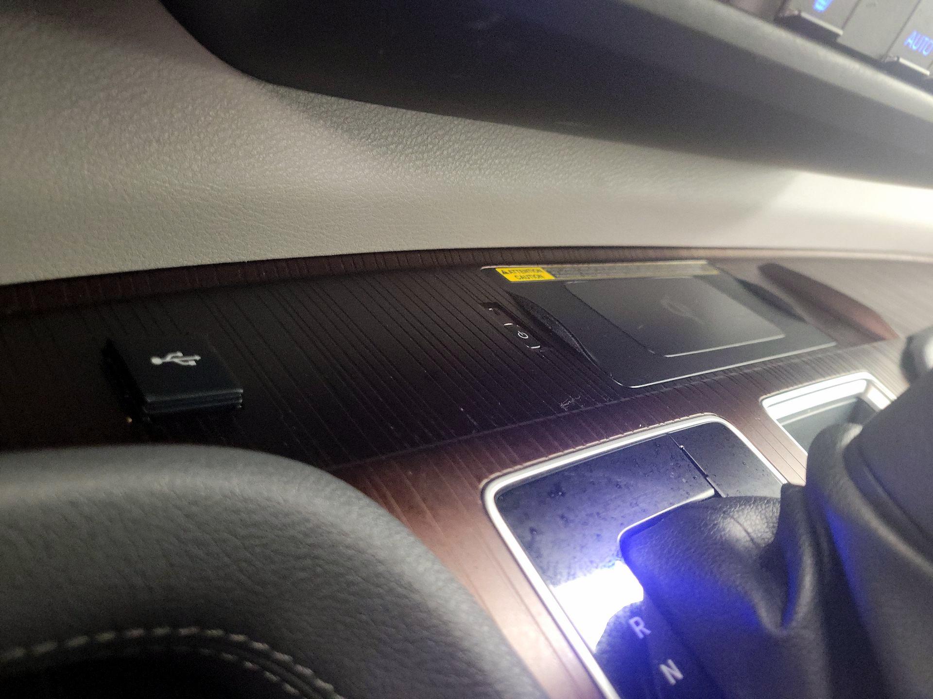 Thumbnail: 2023 Toyota Sienna - 19