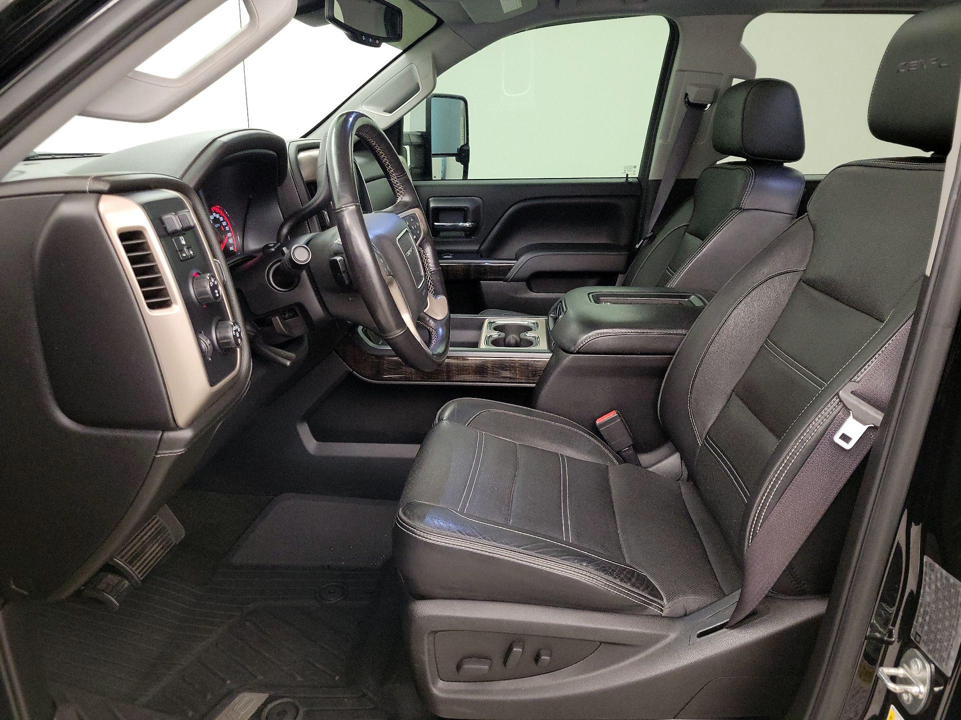 Thumbnail: 2016 GMC Sierra 3500 - 11