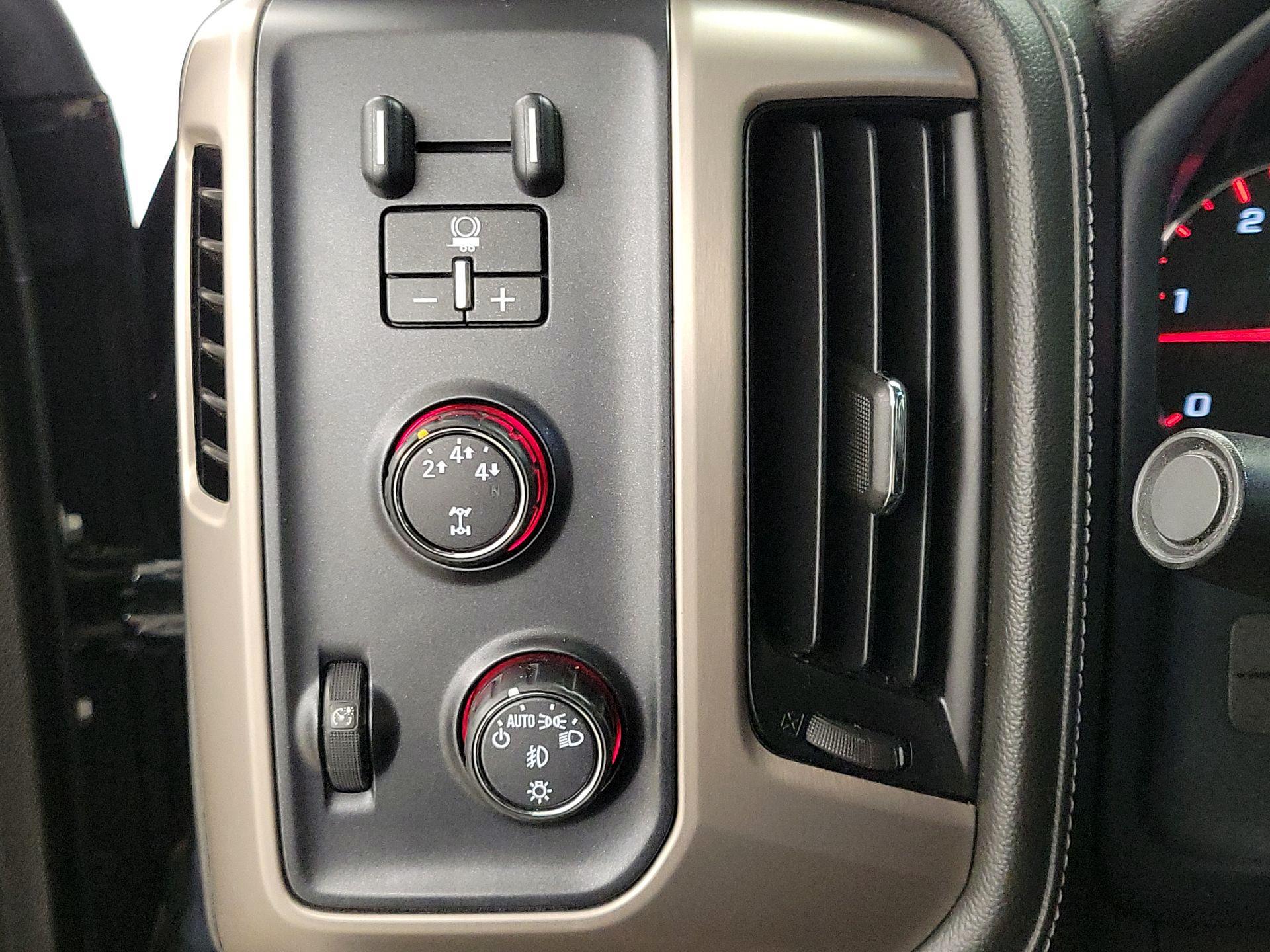 Thumbnail: 2016 GMC Sierra 3500 - 13