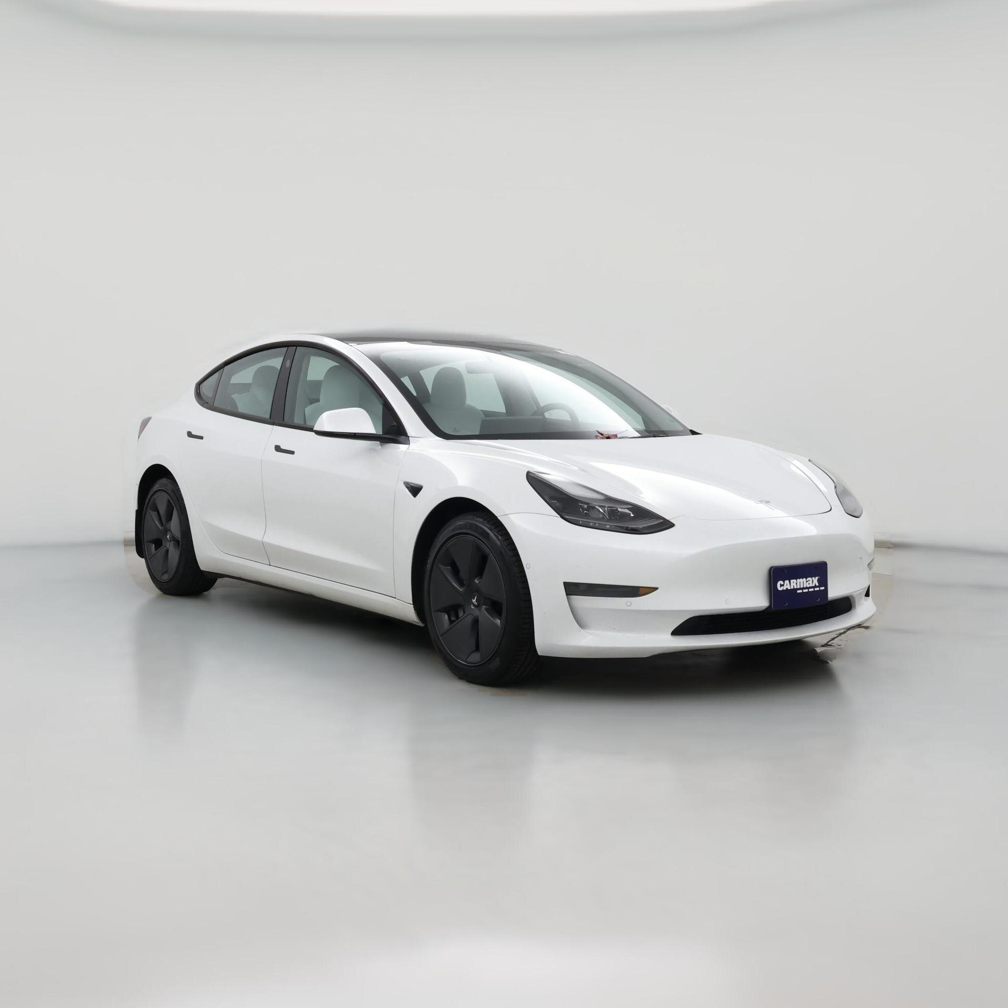 Thumbnail: 2022 Tesla Model 3 - 1