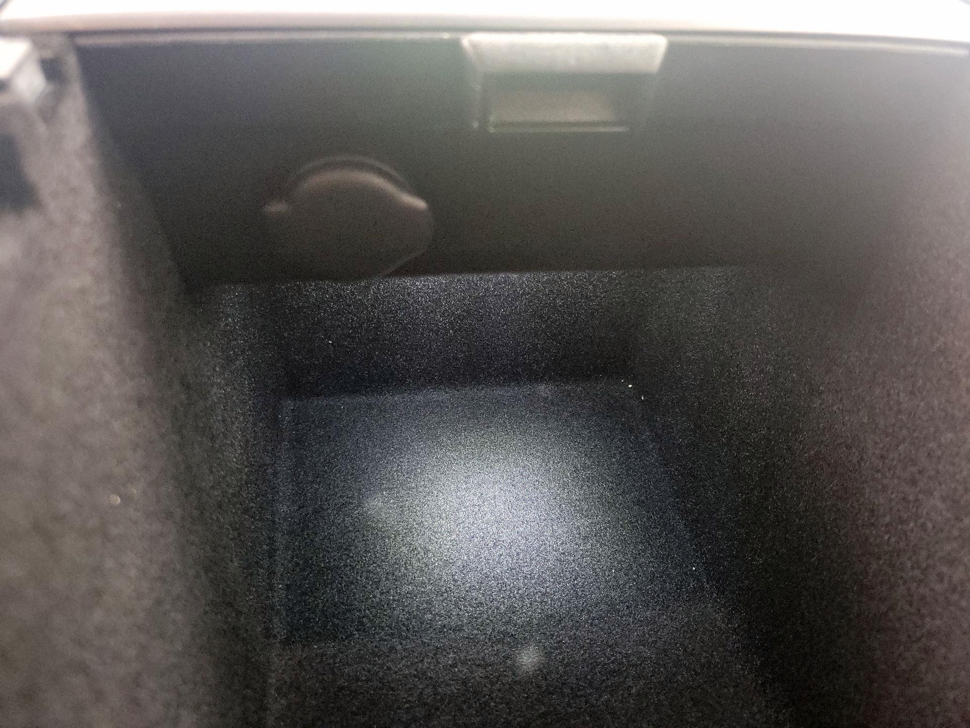 Thumbnail: 2022 Tesla Model 3 - 18