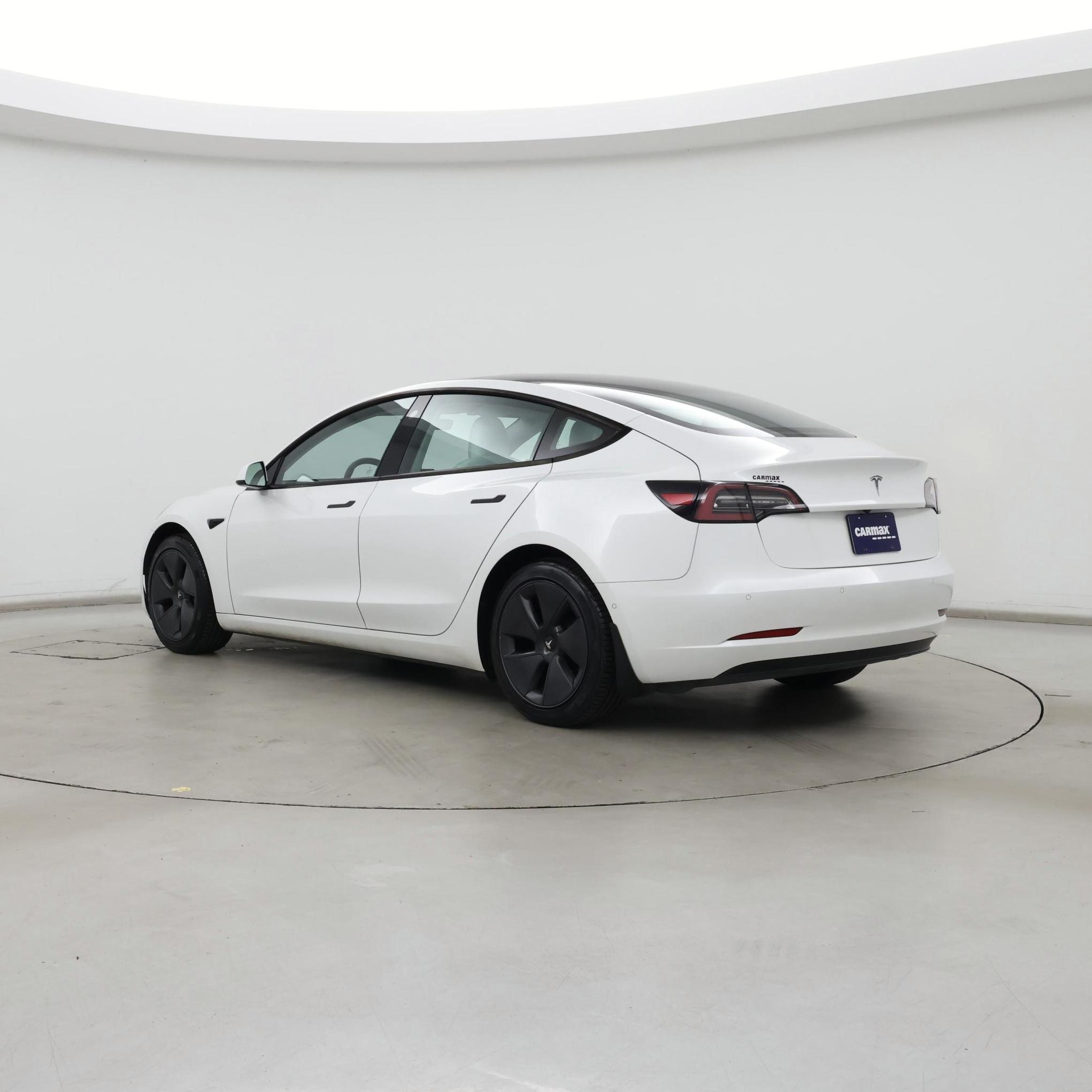 Thumbnail: 2022 Tesla Model 3 - 2