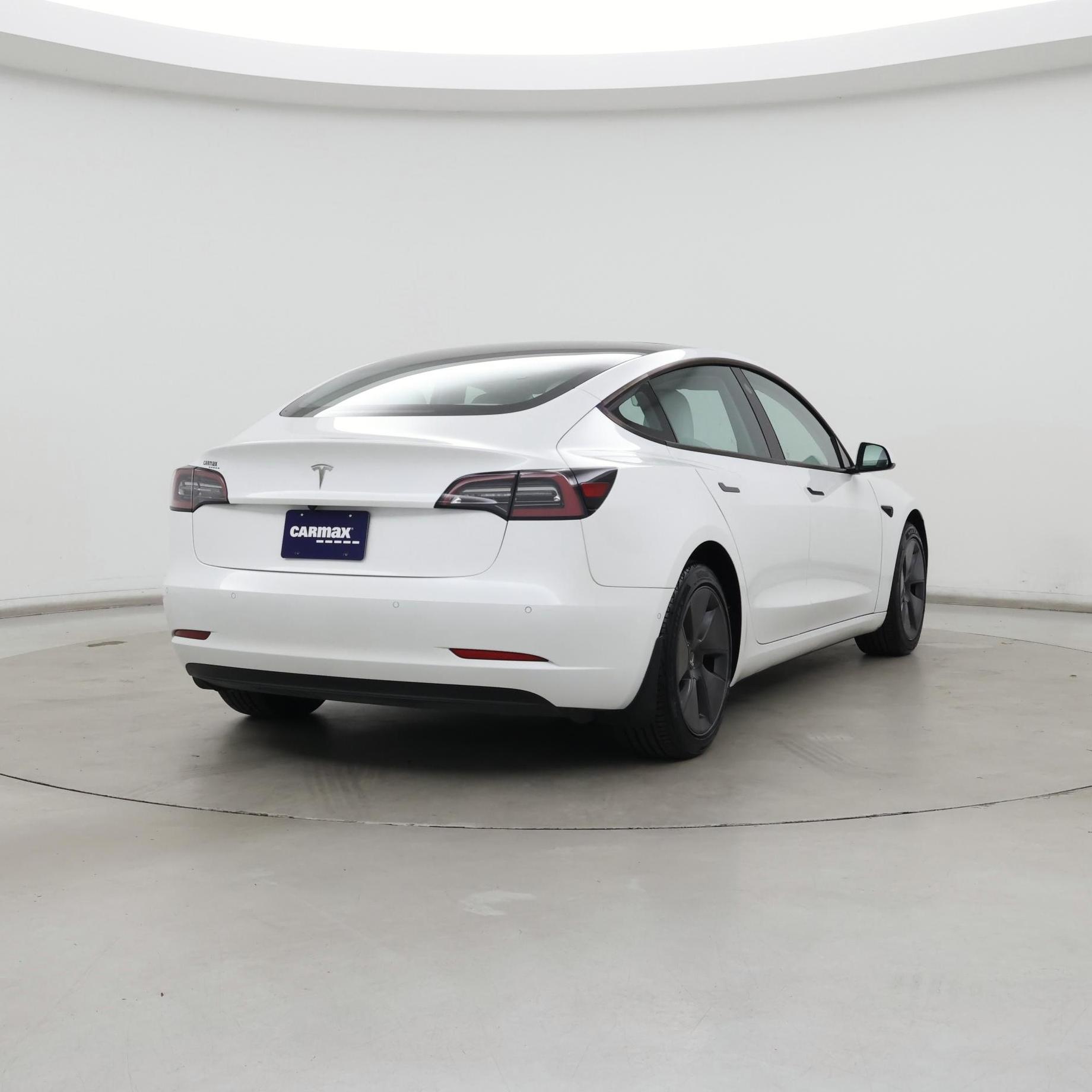 Thumbnail: 2022 Tesla Model 3 - 8