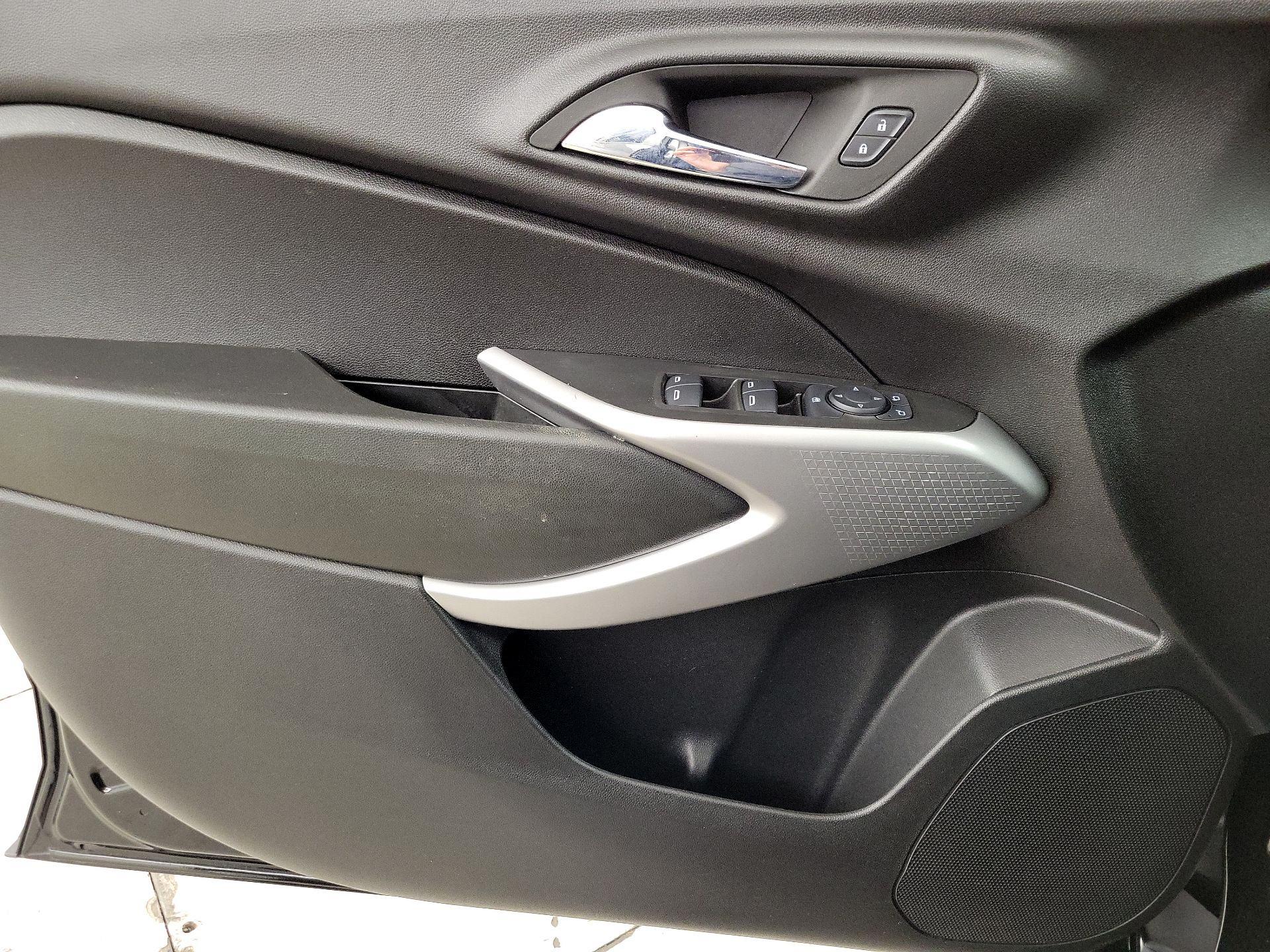 Thumbnail: 2024 Chevrolet Trax - 12