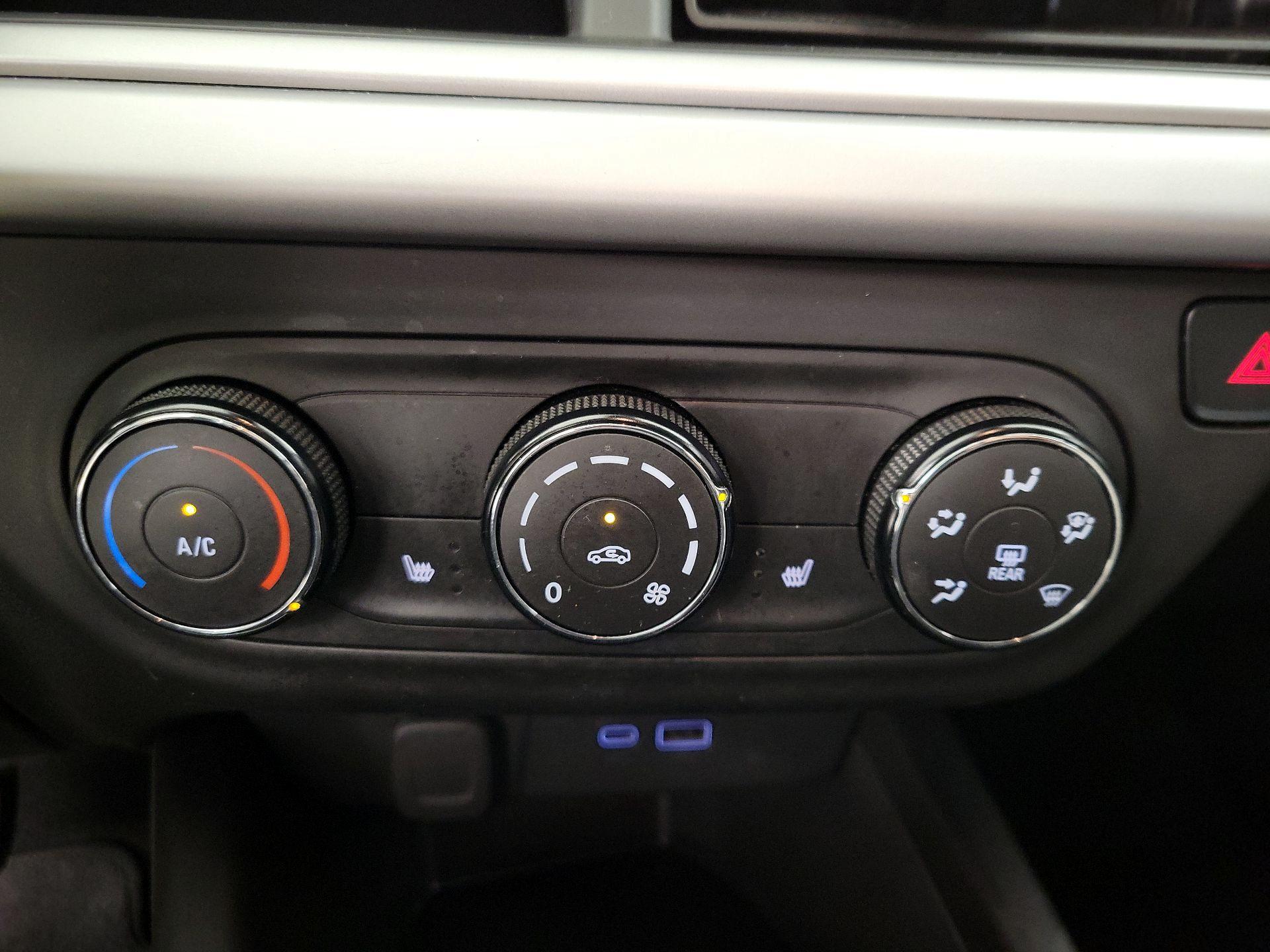 Thumbnail: 2024 Chevrolet Trax - 16