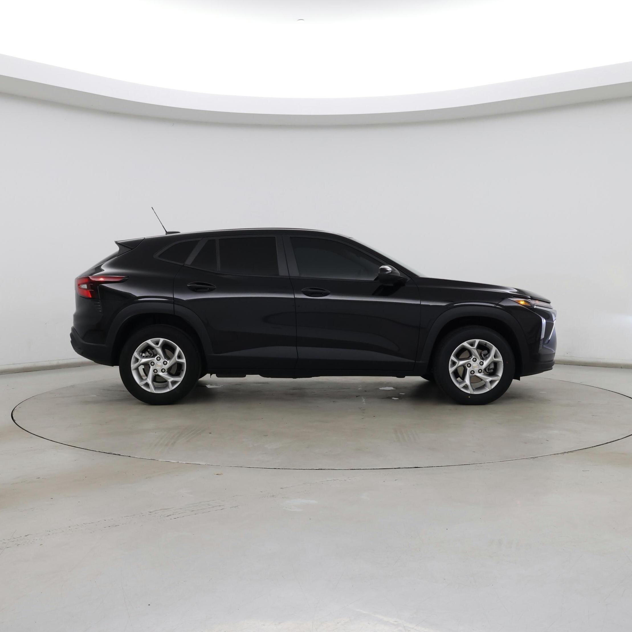 Thumbnail: 2024 Chevrolet Trax - 7