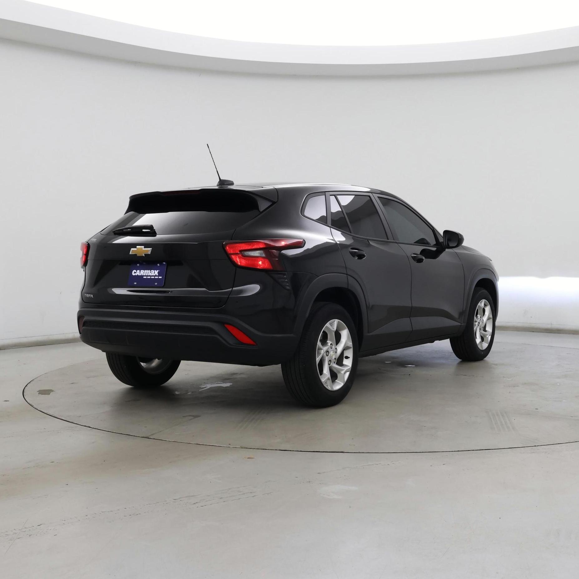 Thumbnail: 2024 Chevrolet Trax - 8