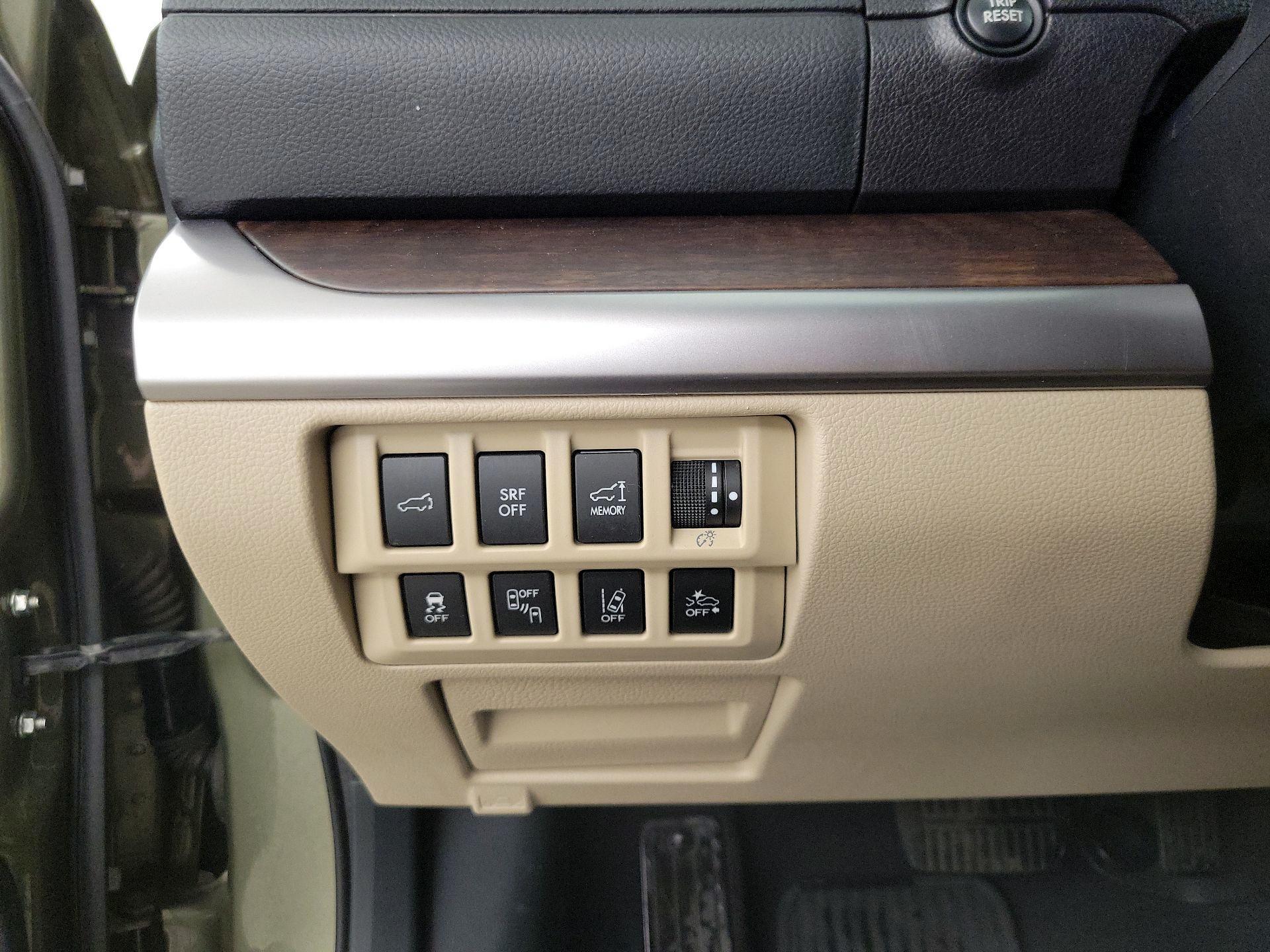 Thumbnail: 2016 Subaru Outback - 13